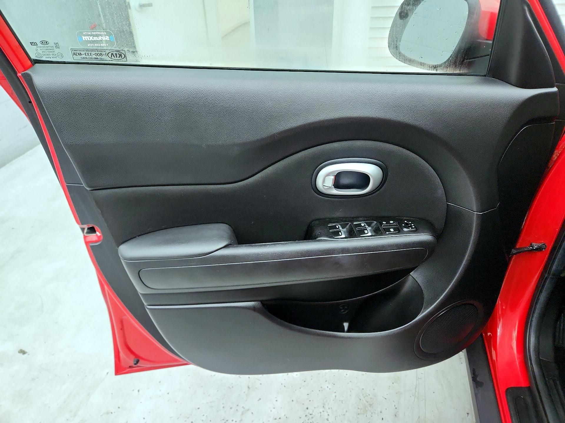 Thumbnail: 2018 Kia Soul - 12