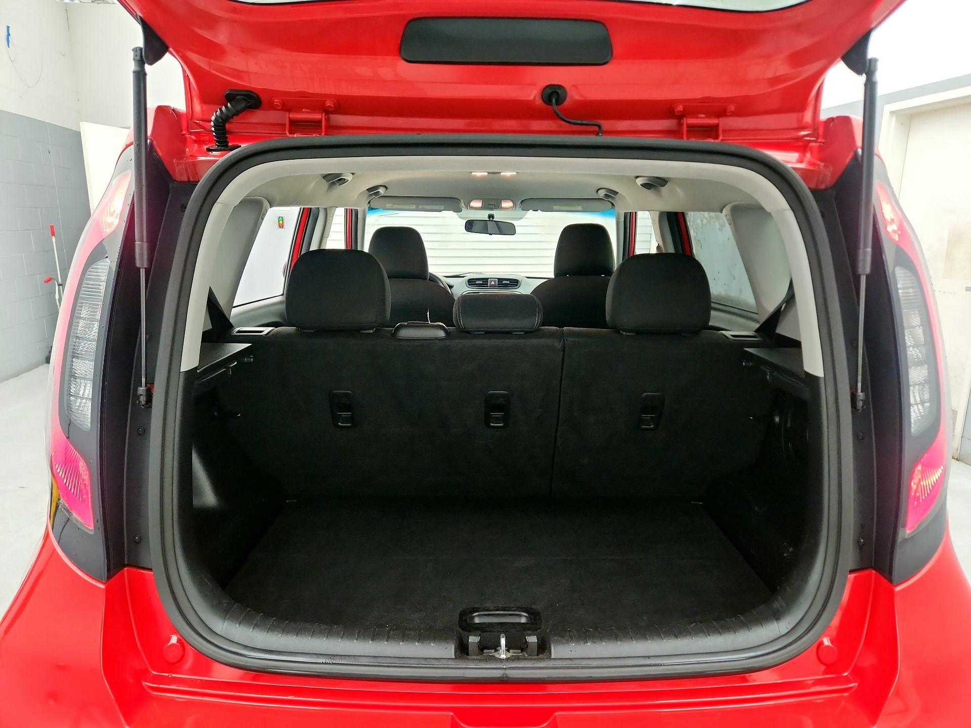 Thumbnail: 2018 Kia Soul - 20