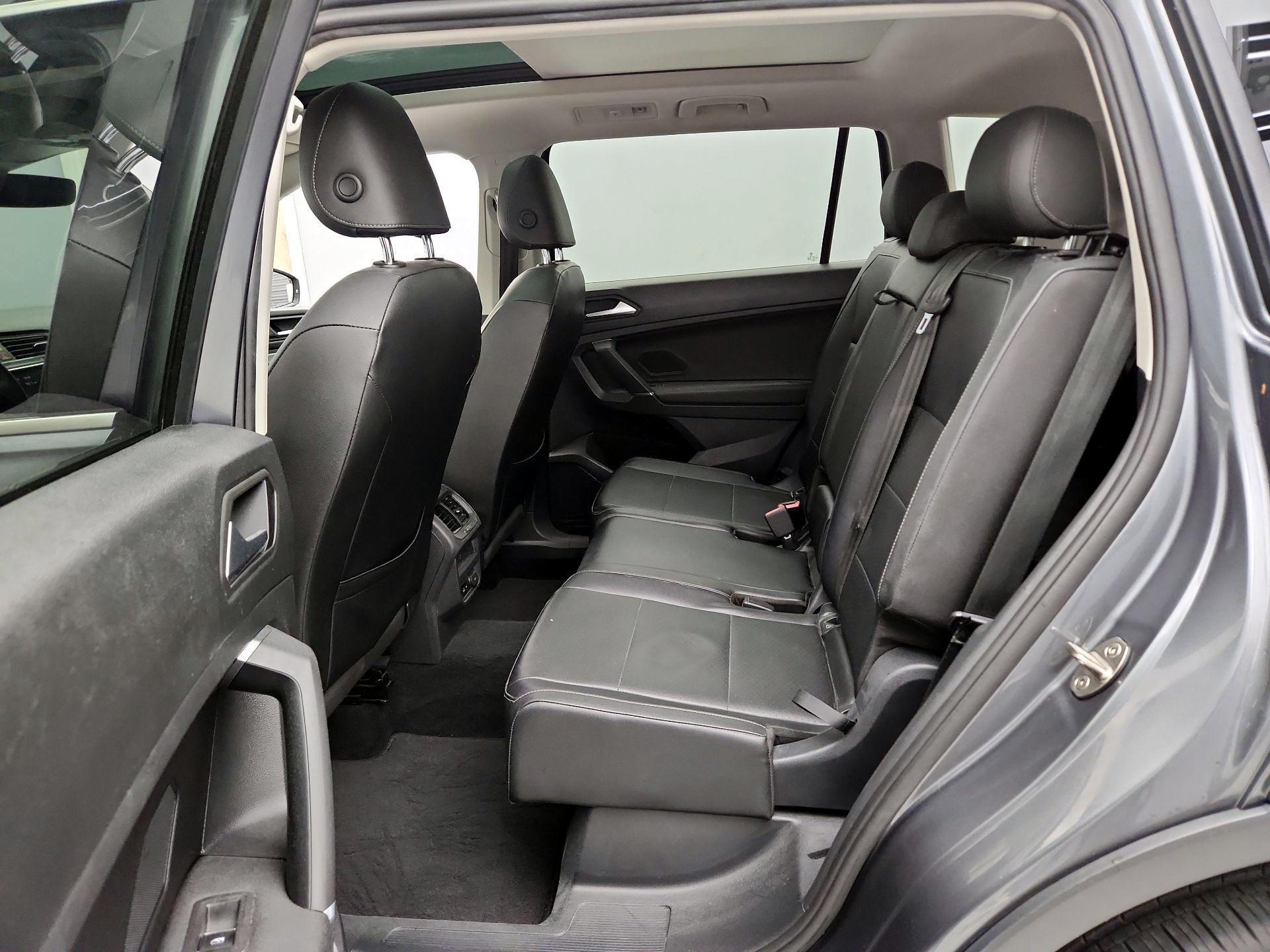 Thumbnail: 2020 Volkswagen Tiguan - 20