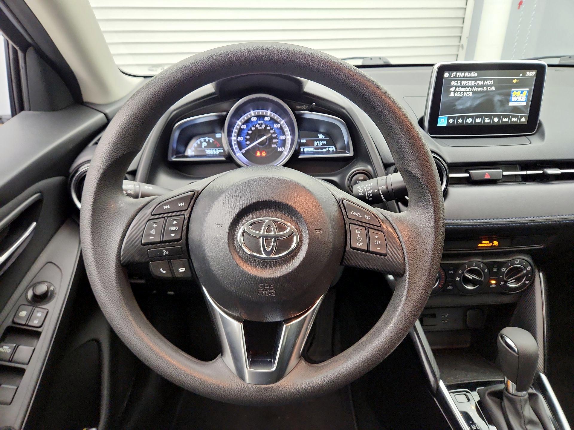 Thumbnail: 2018 Toyota Yaris iA - 10