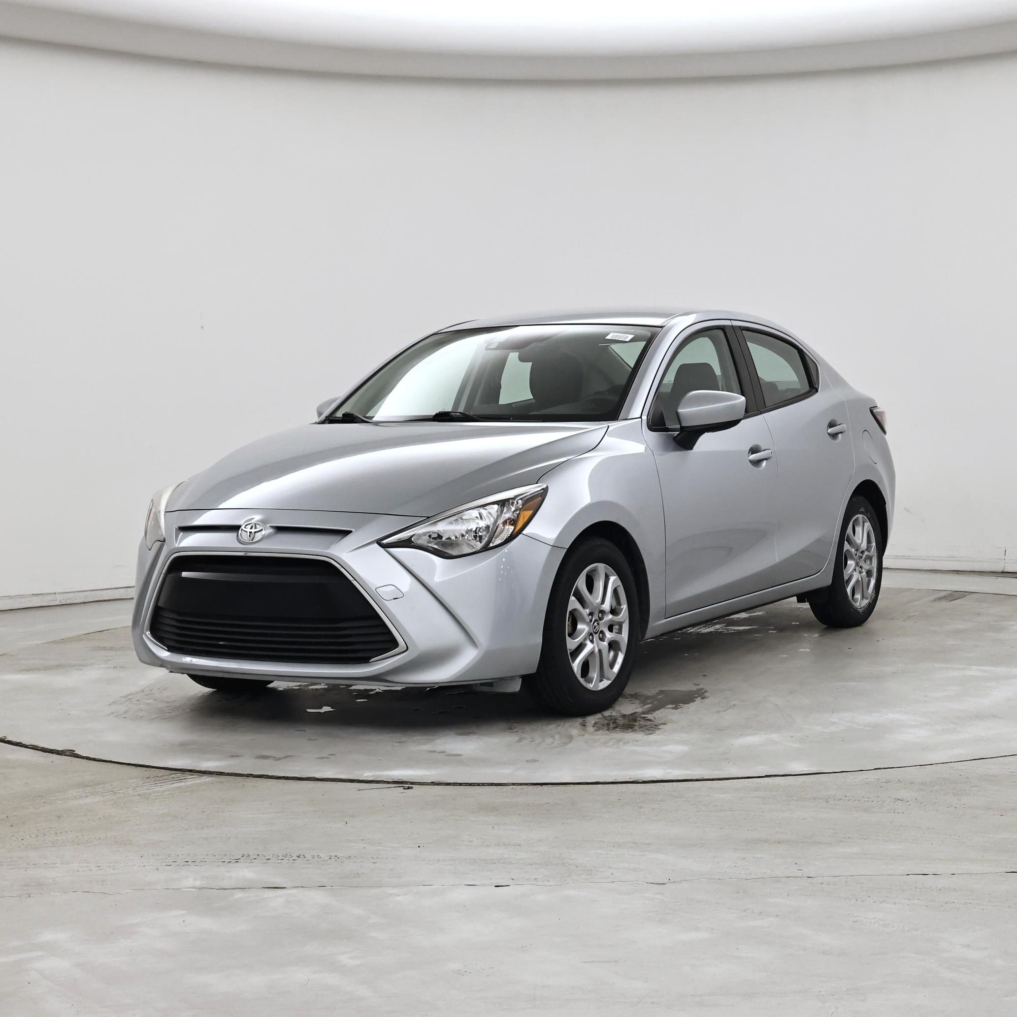 Thumbnail: 2018 Toyota Yaris iA - 4