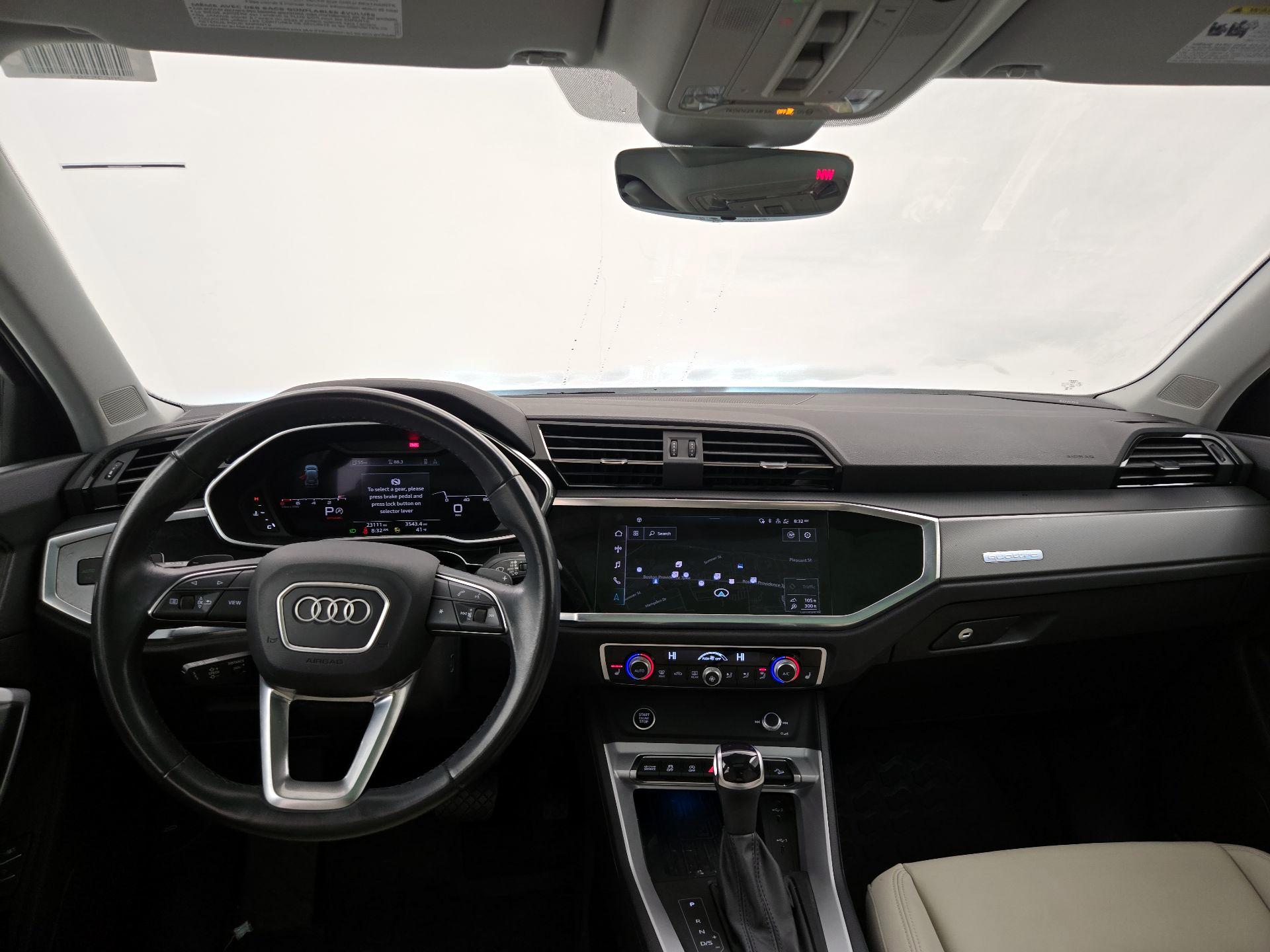 Thumbnail: 2023 Audi Q3 - 9