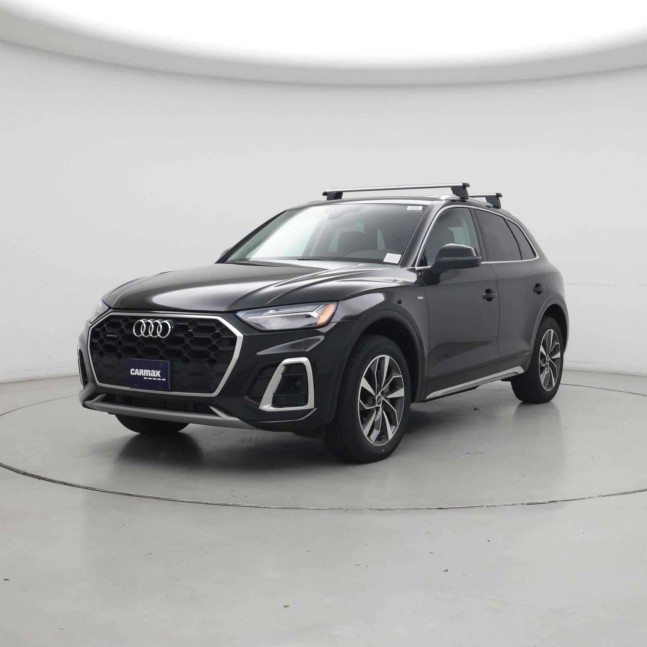 Thumbnail: 2023 Audi Q5 - 4