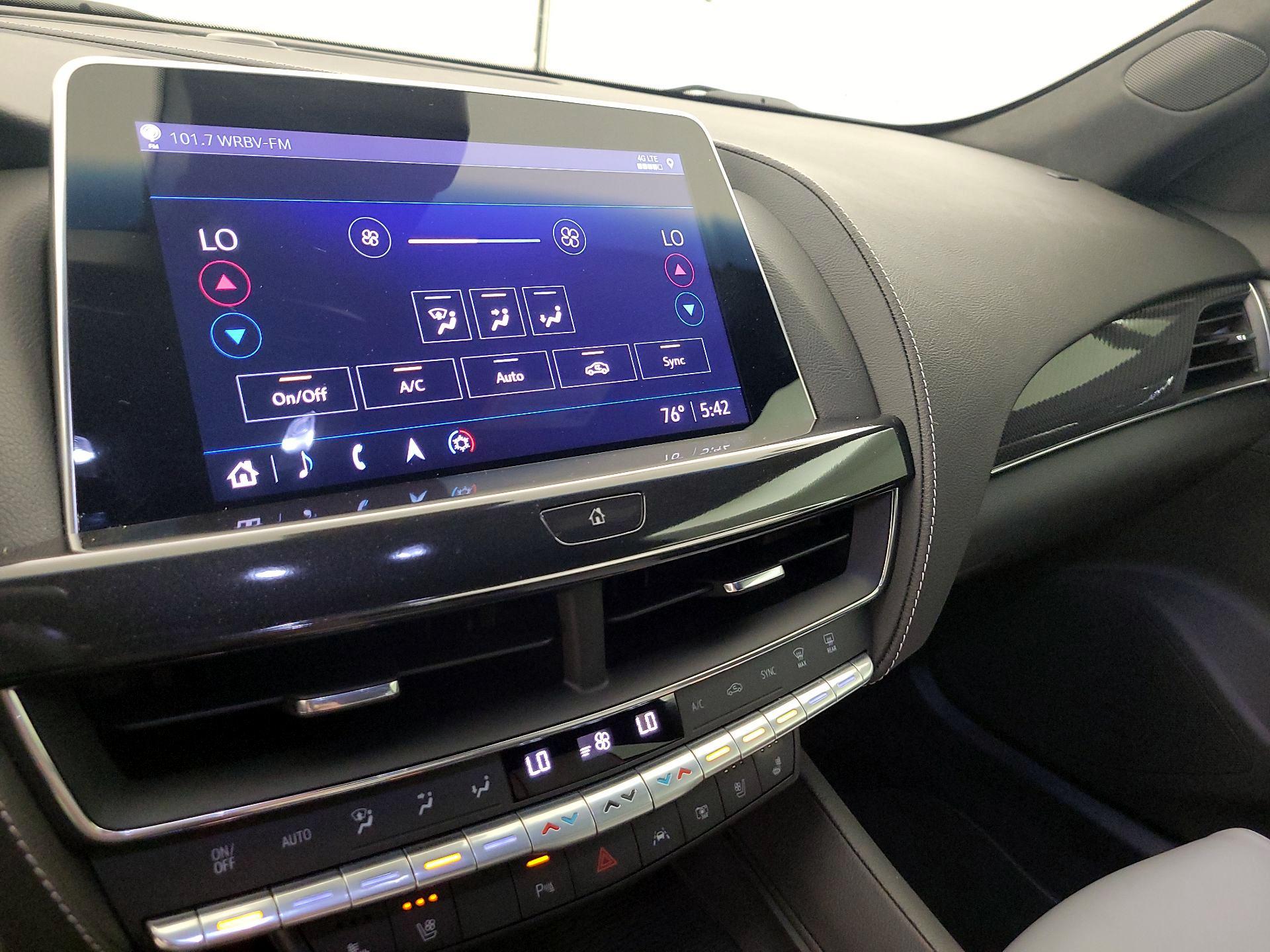 Thumbnail: 2023 Cadillac CT5 - 17