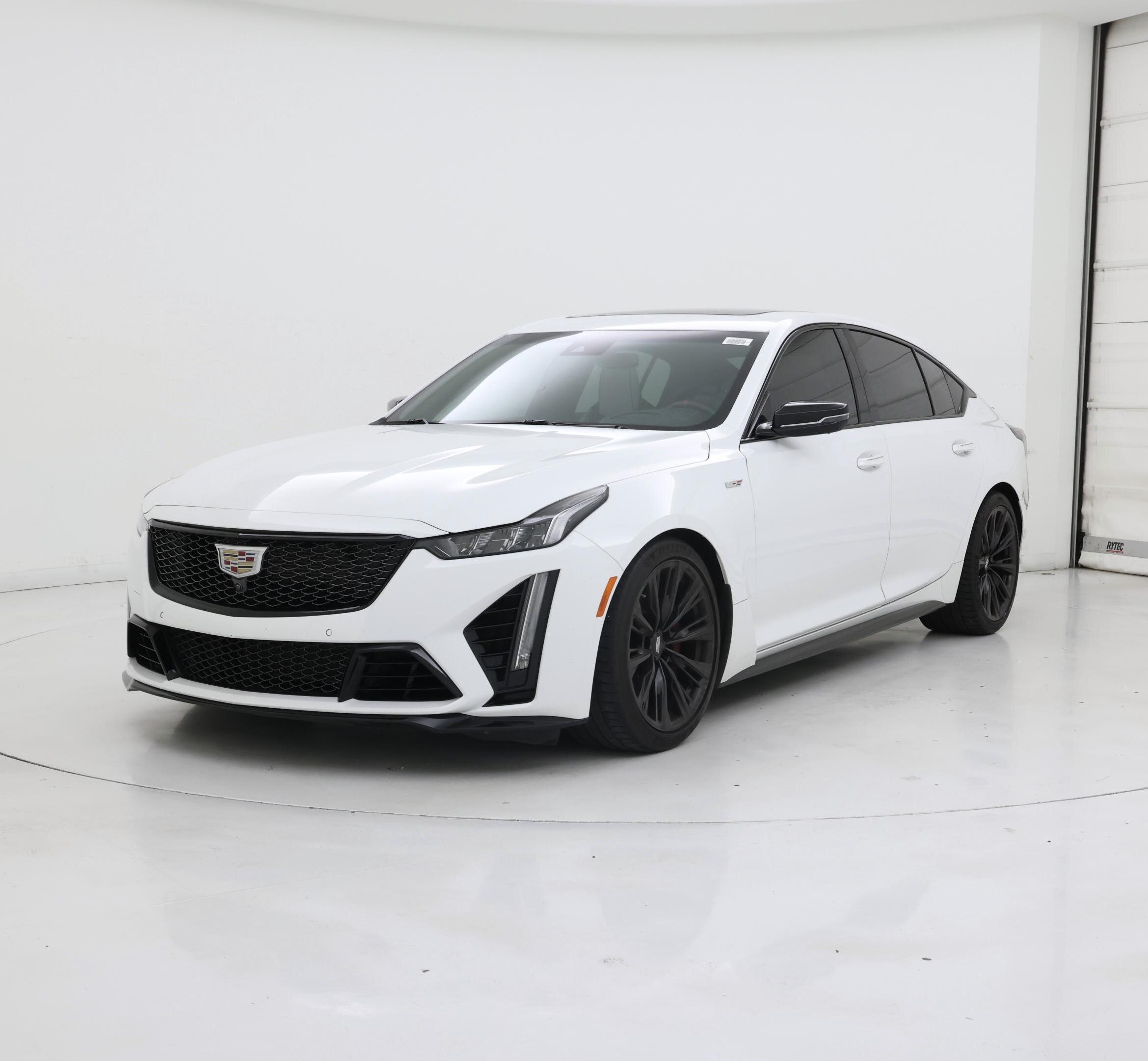 Thumbnail: 2023 Cadillac CT5 - 4