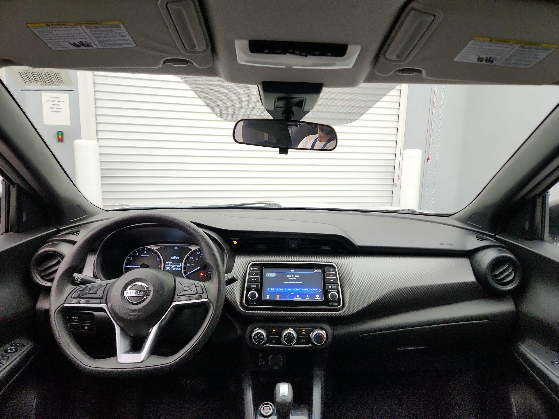 Thumbnail: 2020 Nissan Kicks - 9