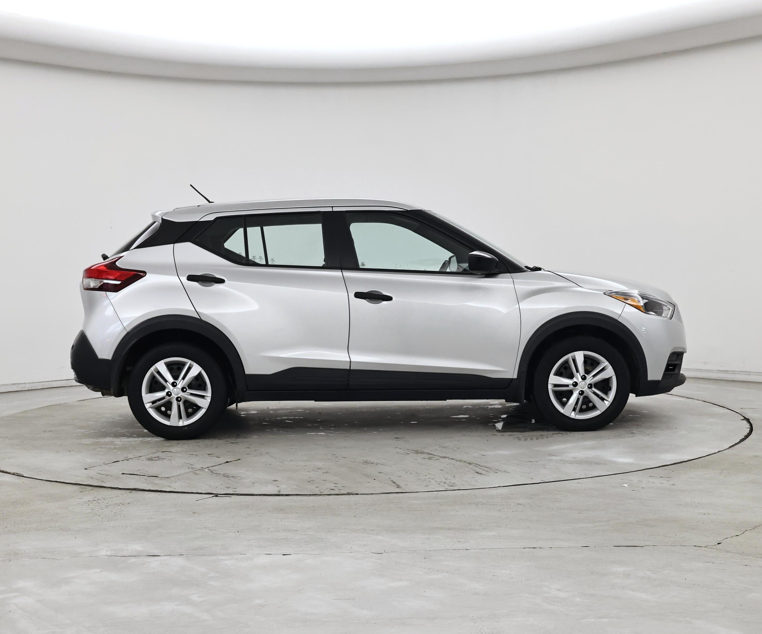 Thumbnail: 2020 Nissan Kicks - 7