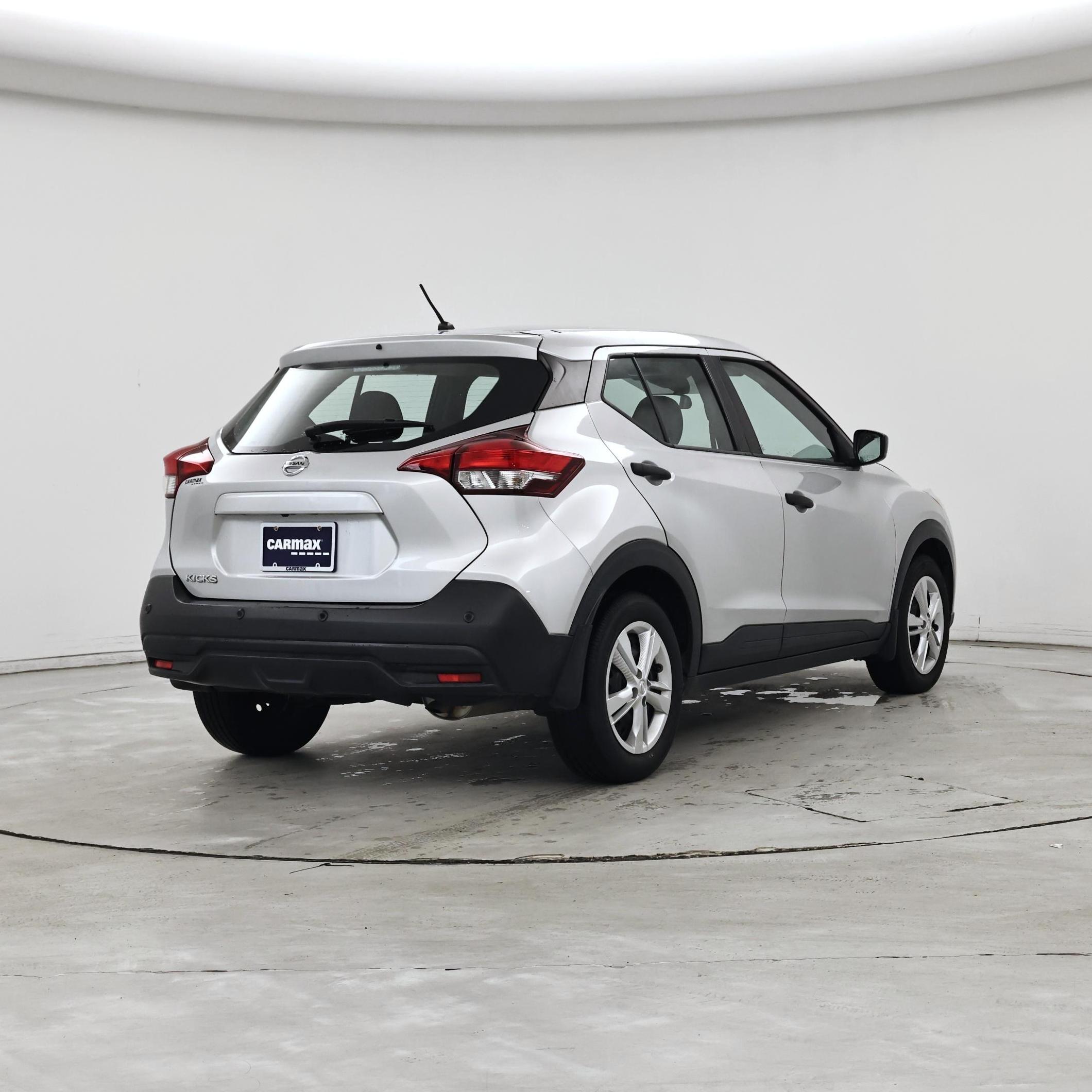 Thumbnail: 2020 Nissan Kicks - 8