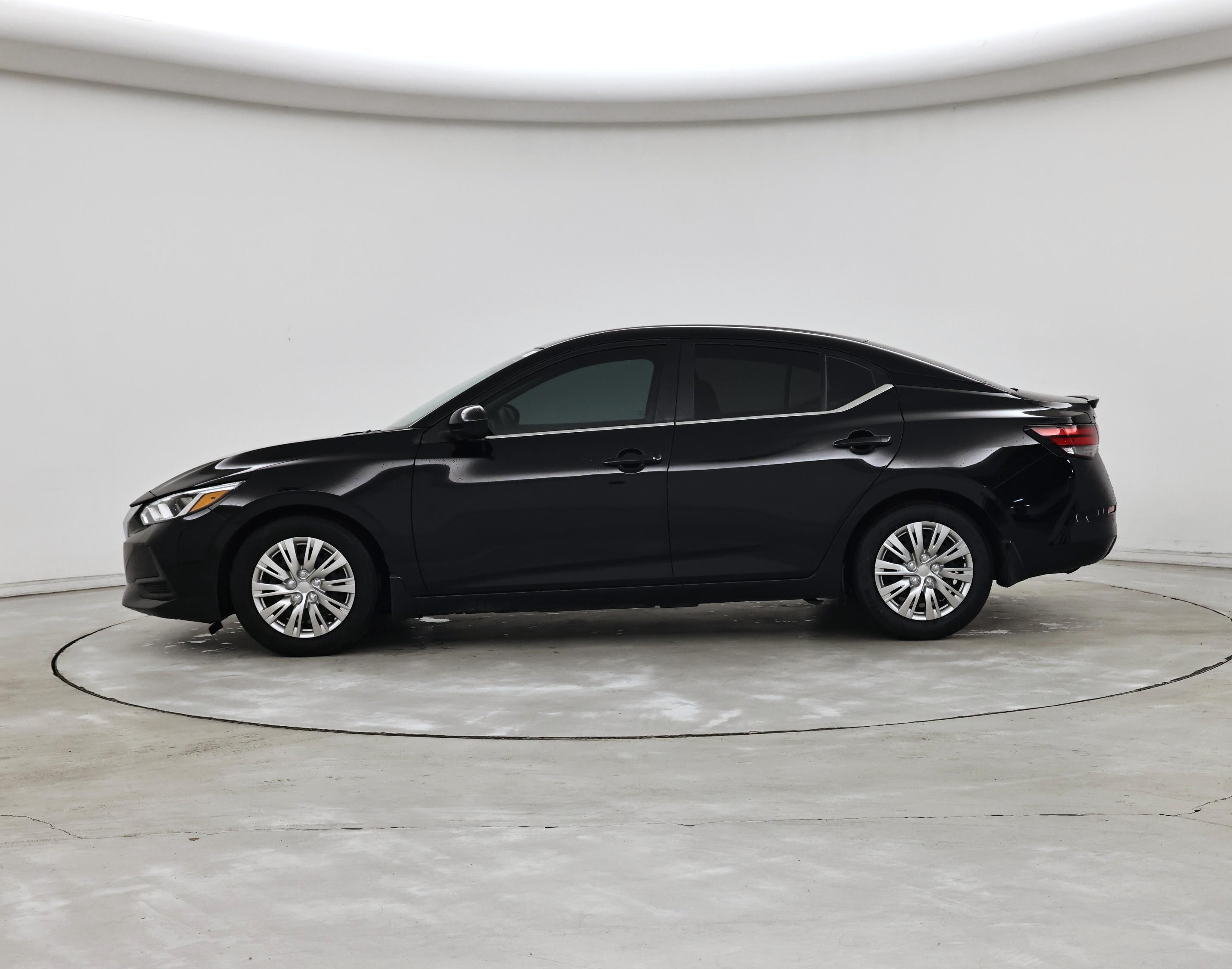 Thumbnail: 2021 Nissan Sentra - 3