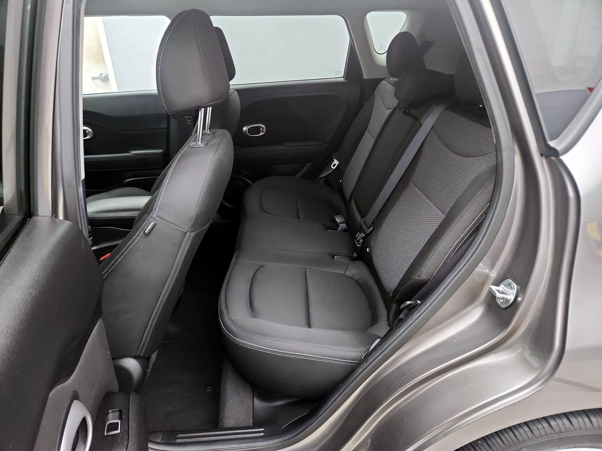 Thumbnail: 2018 Kia Soul - 19