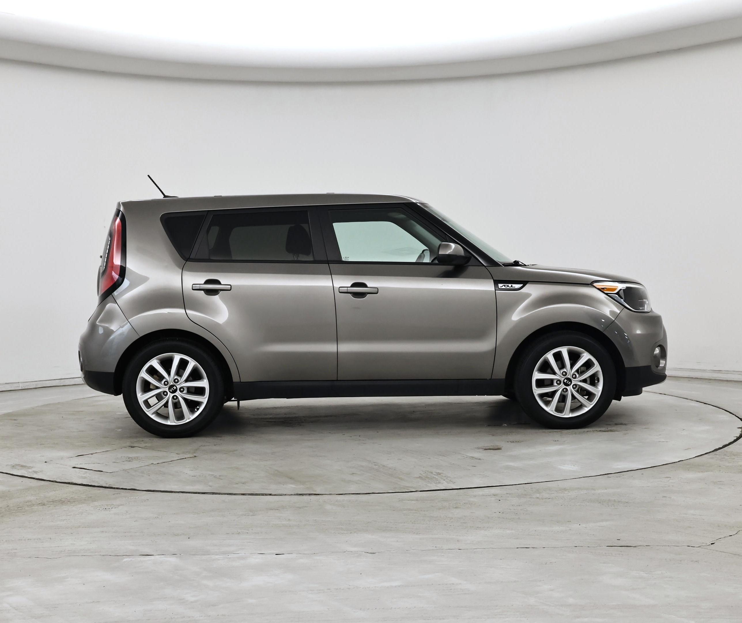 Thumbnail: 2018 Kia Soul - 7