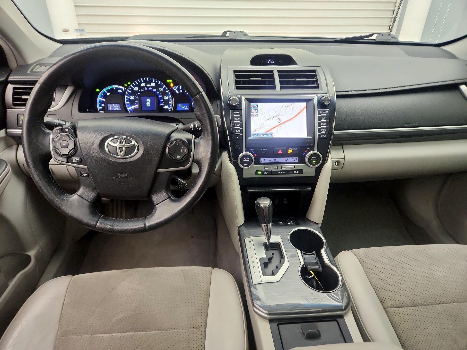 Thumbnail: 2014 Toyota Camry - 9