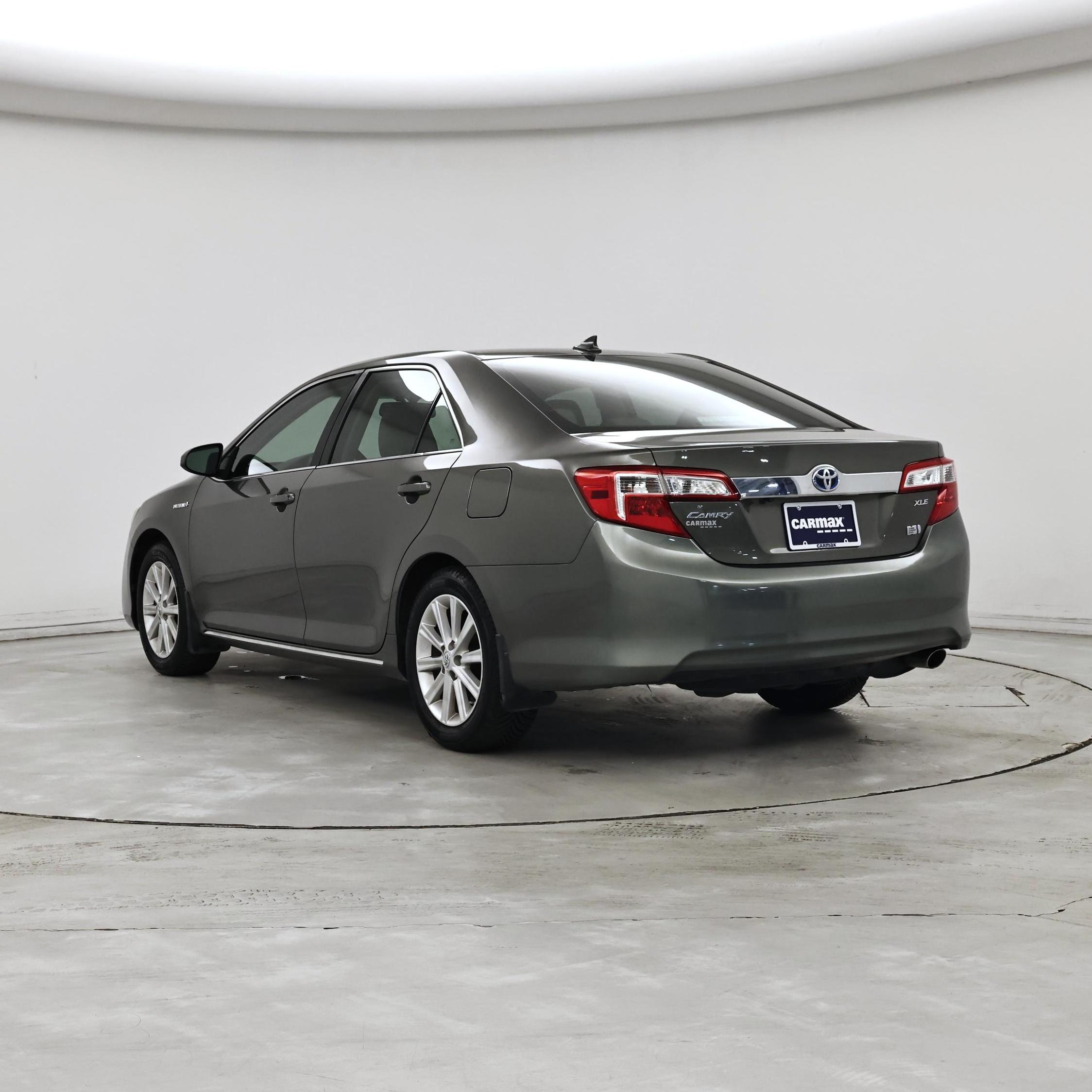 Thumbnail: 2014 Toyota Camry - 2