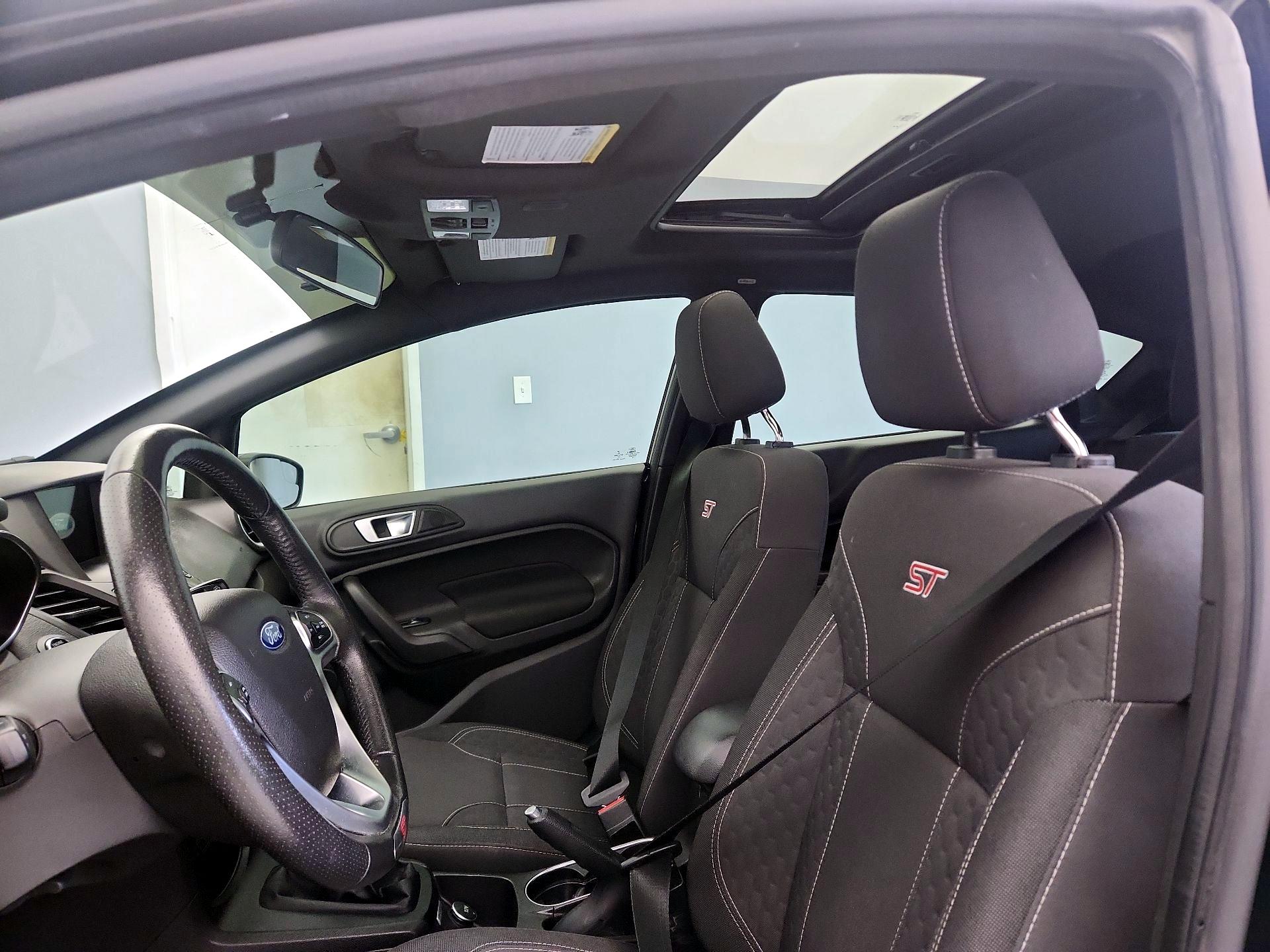 Thumbnail: 2016 Ford Fiesta - 17