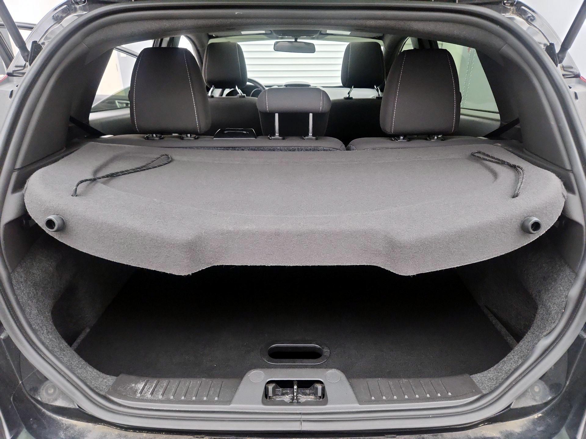 Thumbnail: 2016 Ford Fiesta - 19