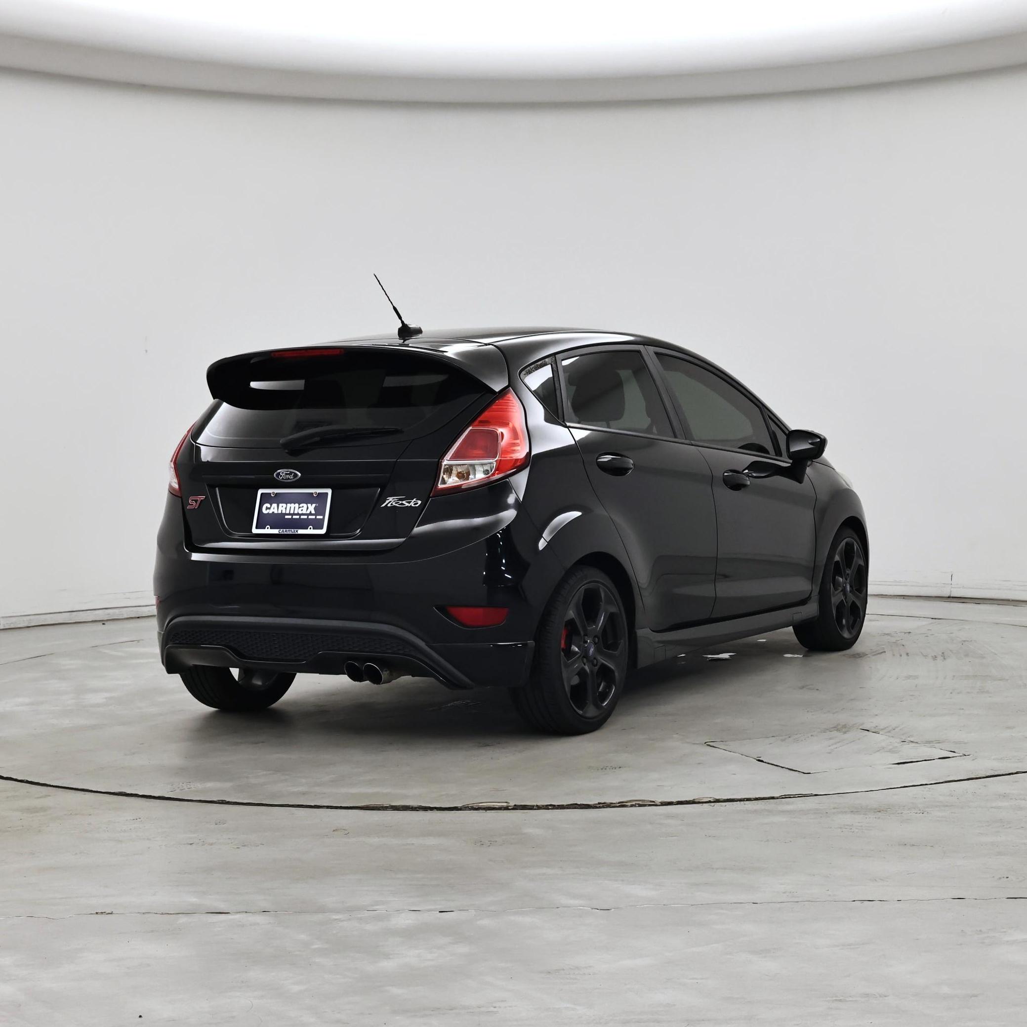 Thumbnail: 2016 Ford Fiesta - 8
