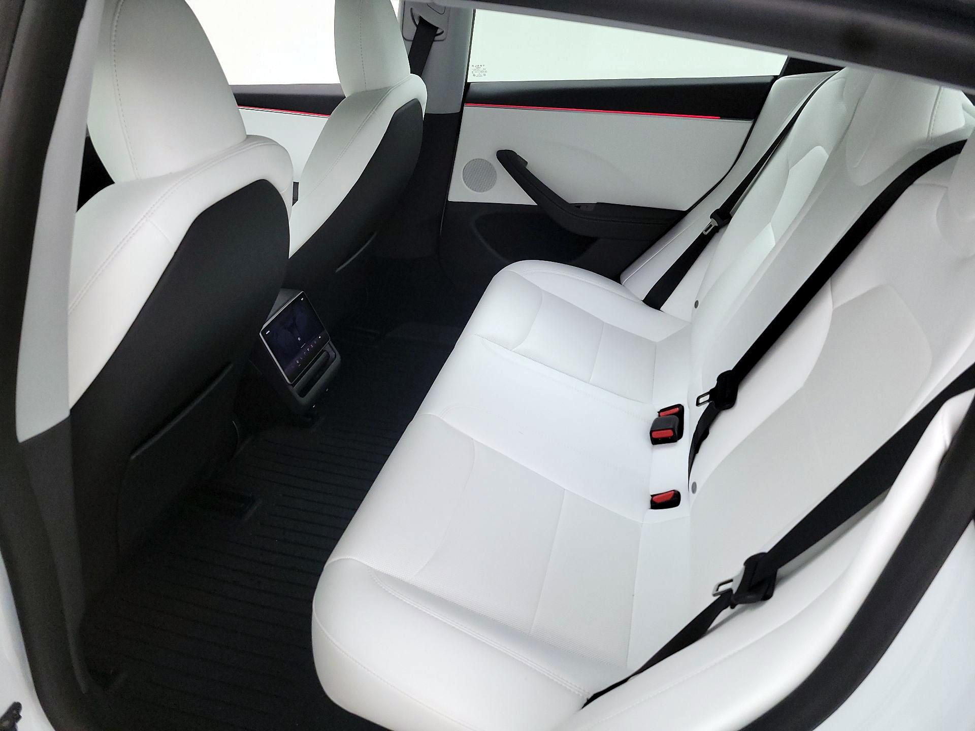 Thumbnail: 2025 Tesla Model 3 - 20