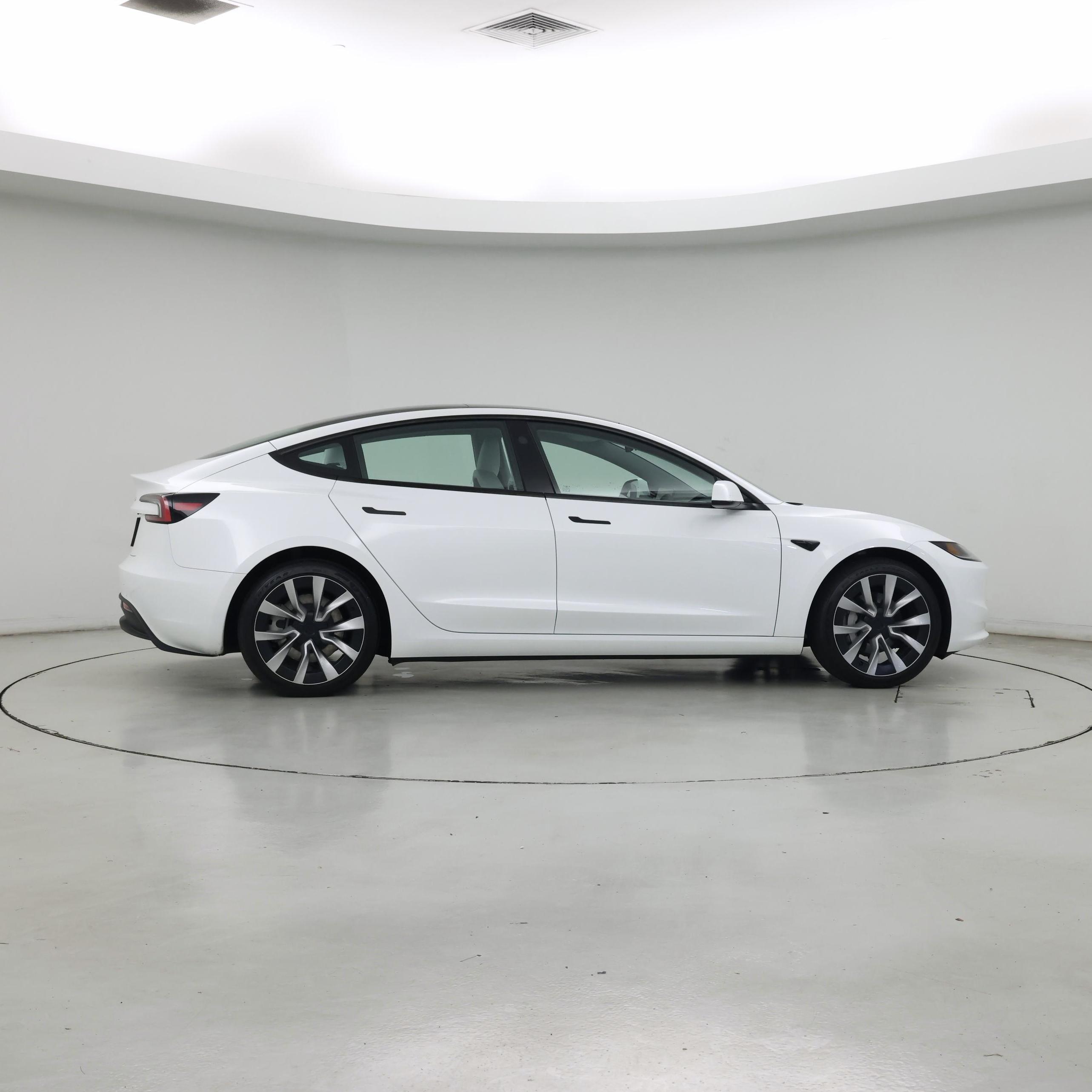 Thumbnail: 2025 Tesla Model 3 - 7