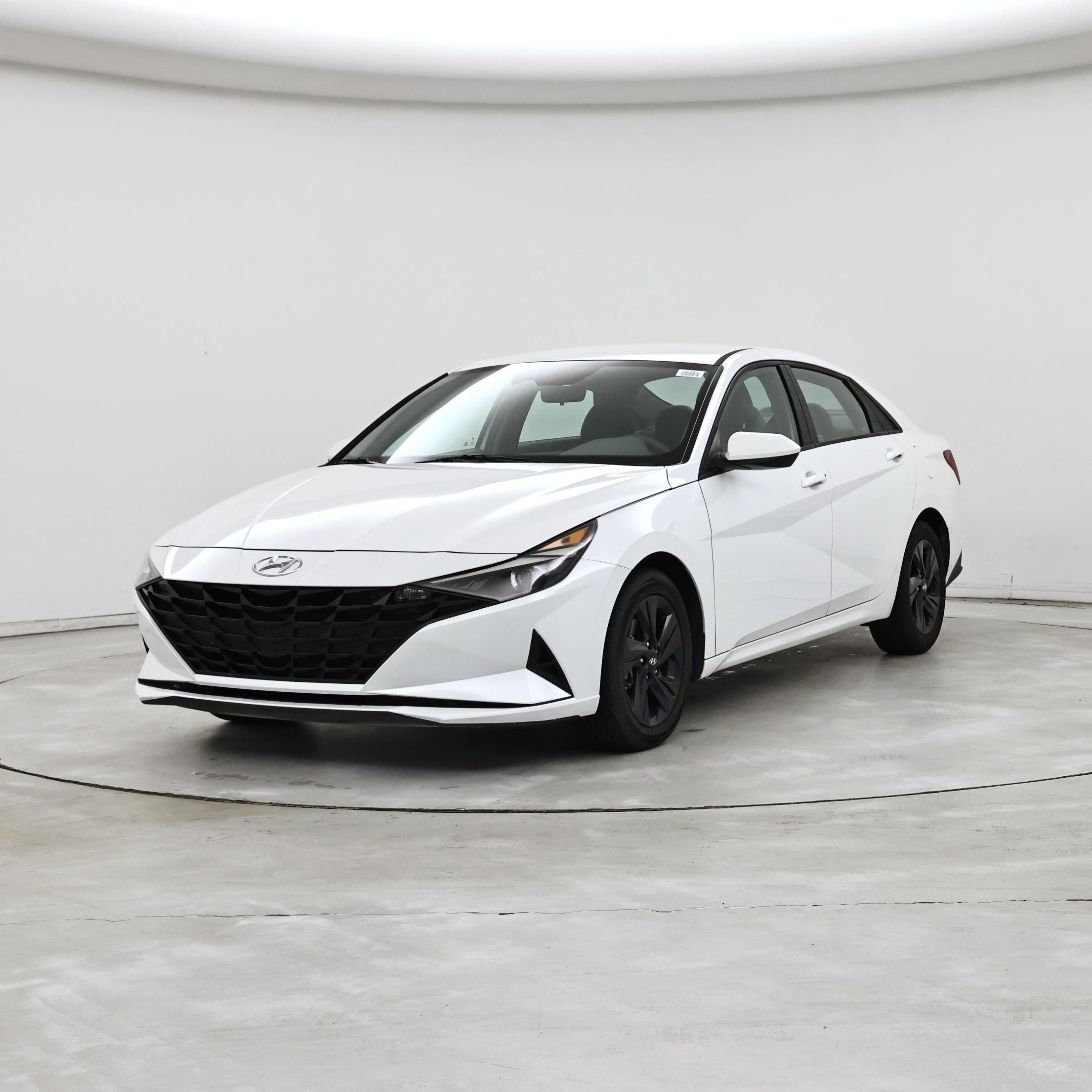 Thumbnail: 2022 Hyundai Elantra - 4