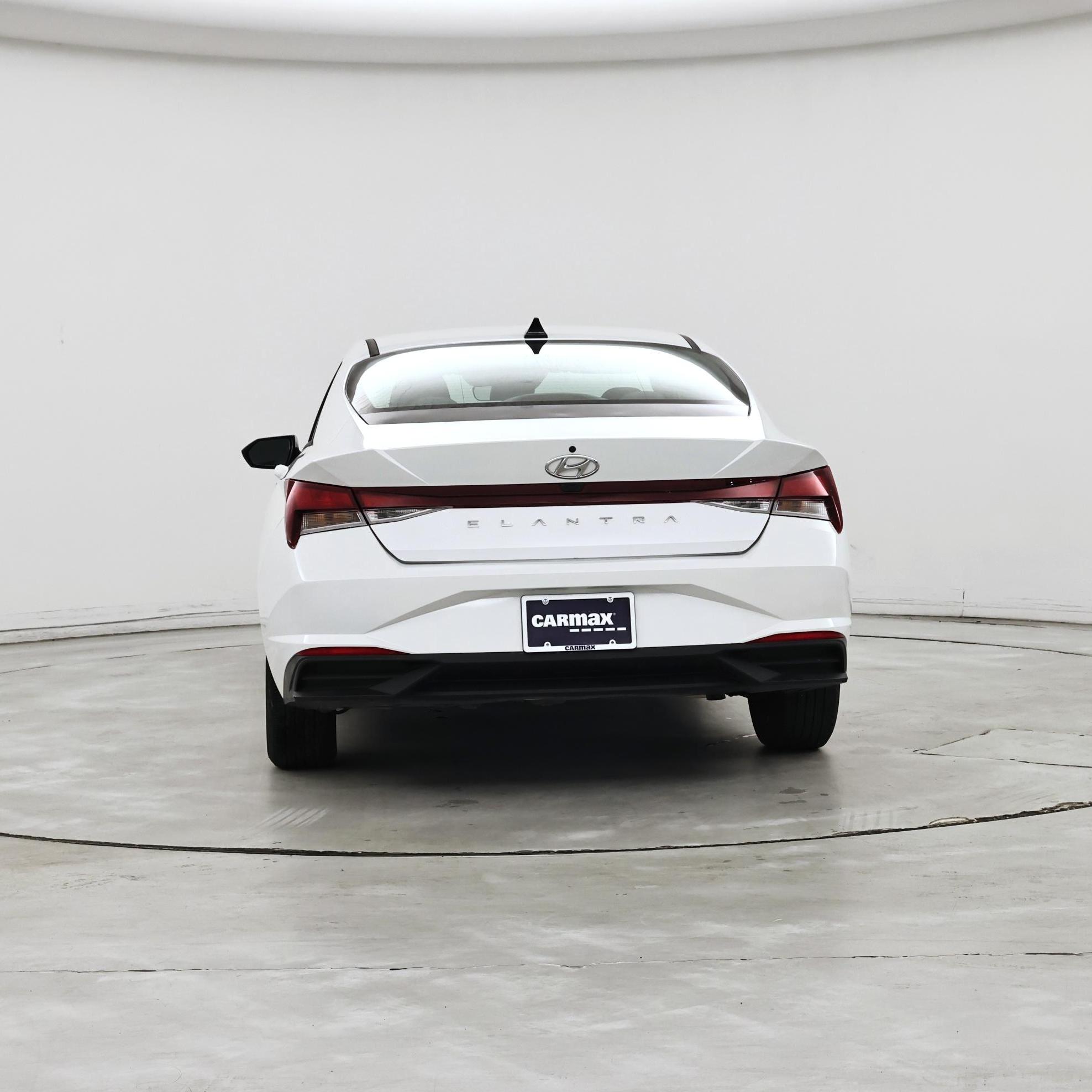 Thumbnail: 2022 Hyundai Elantra - 6