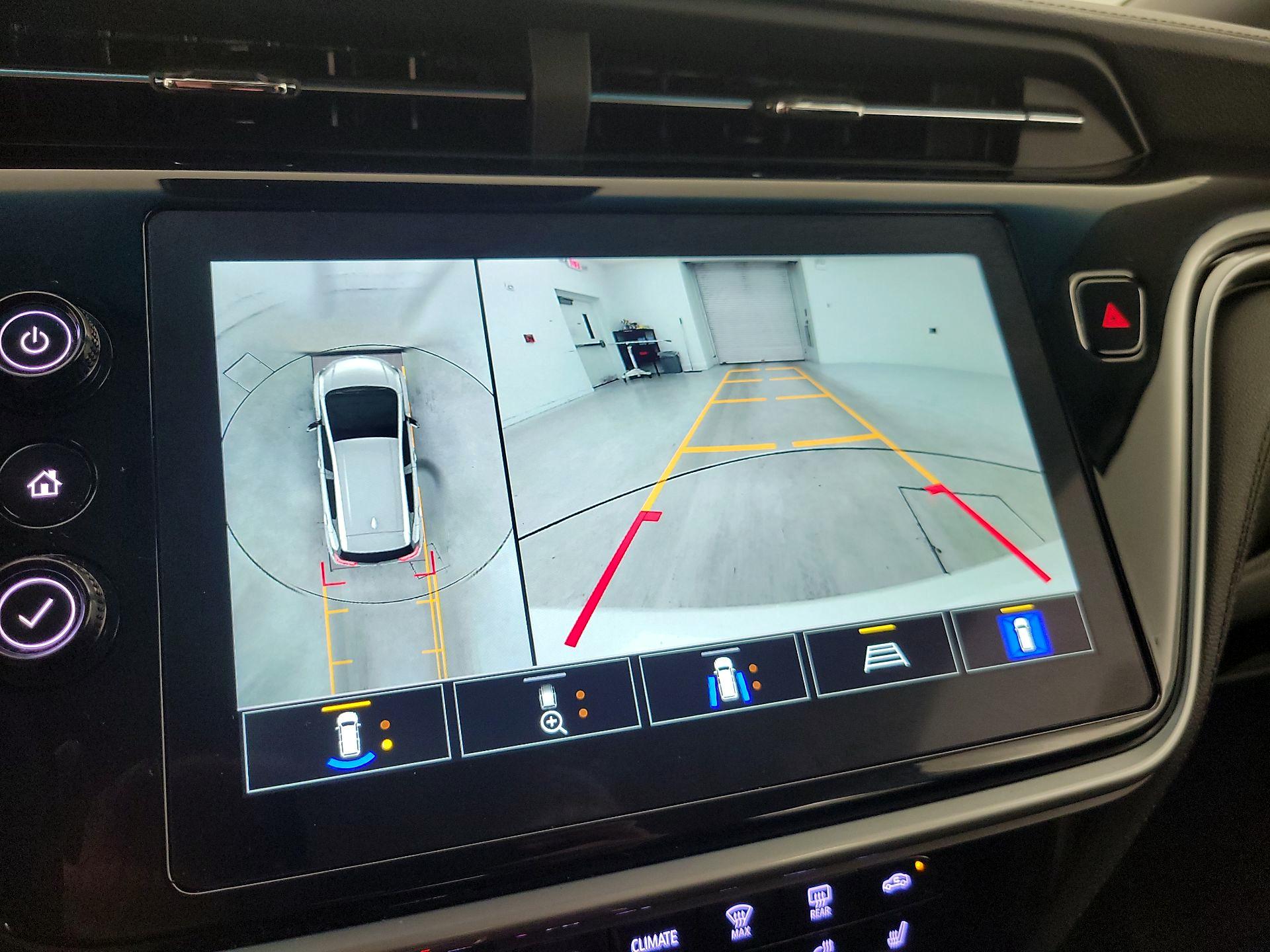 Thumbnail: 2023 Chevrolet Bolt EV - 15