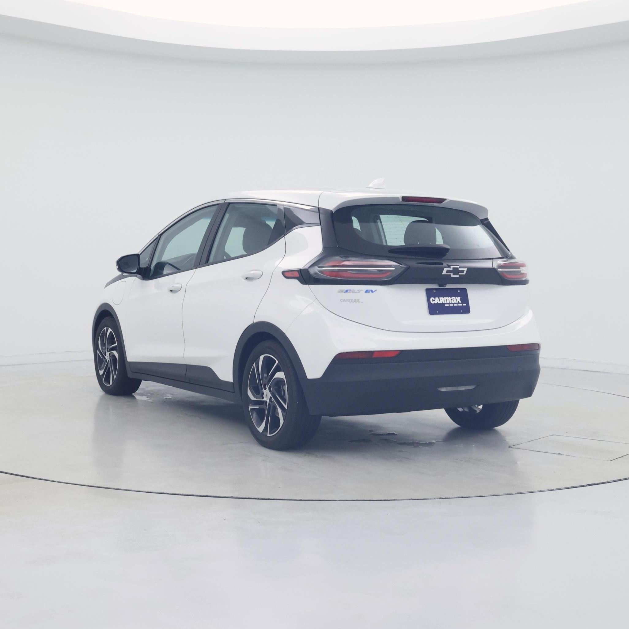 Thumbnail: 2023 Chevrolet Bolt EV - 2
