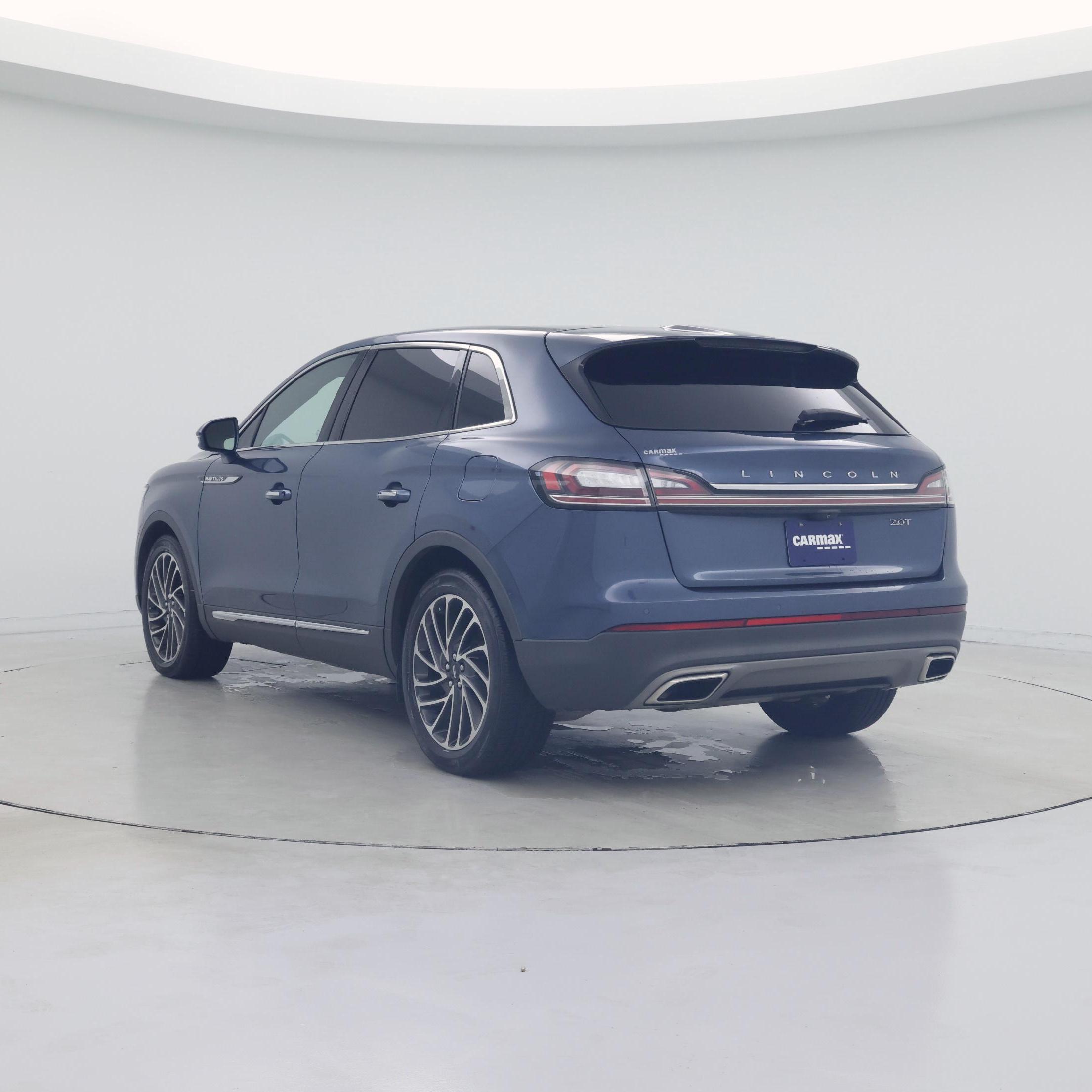 Thumbnail: 2019 Lincoln Nautilus - 2