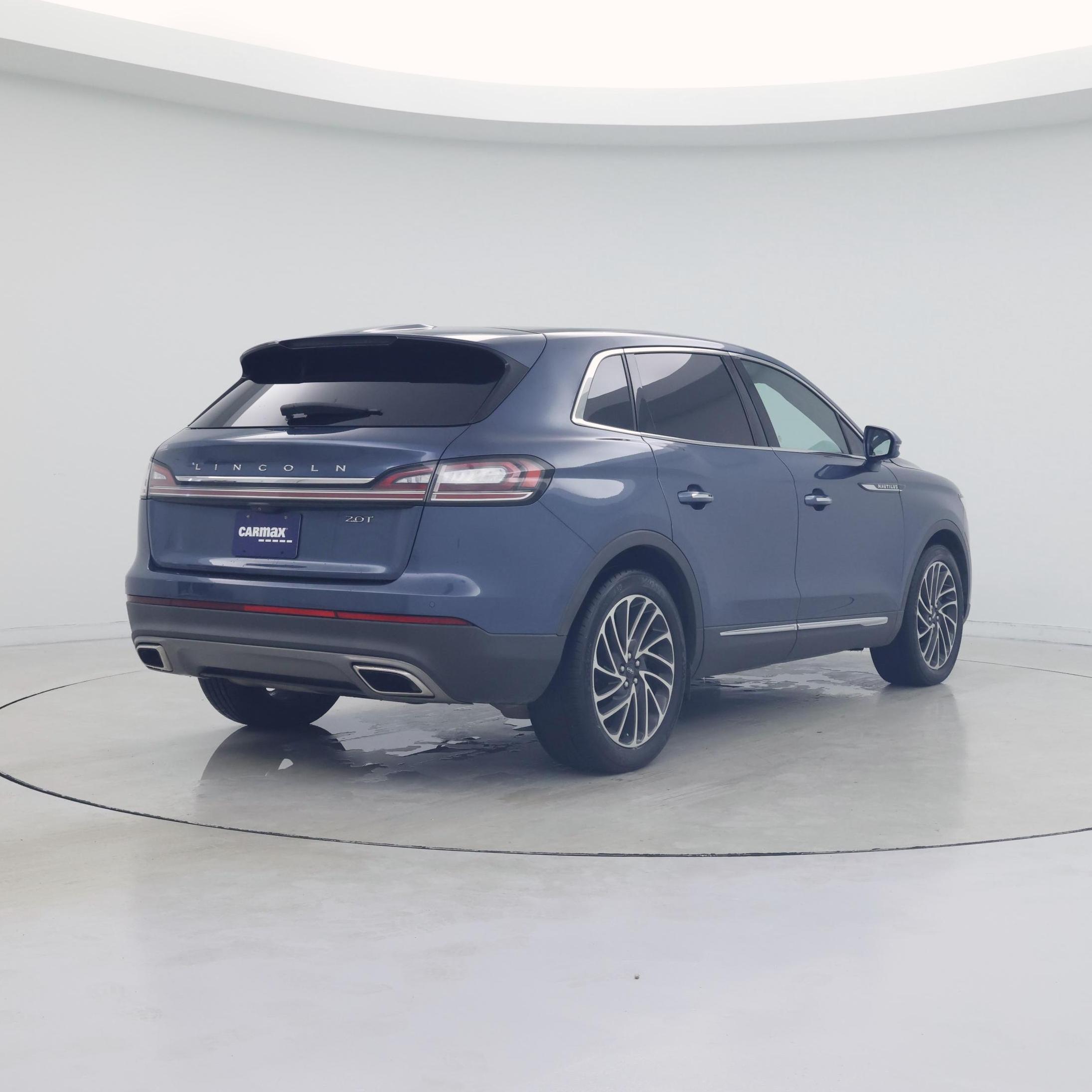 Thumbnail: 2019 Lincoln Nautilus - 8