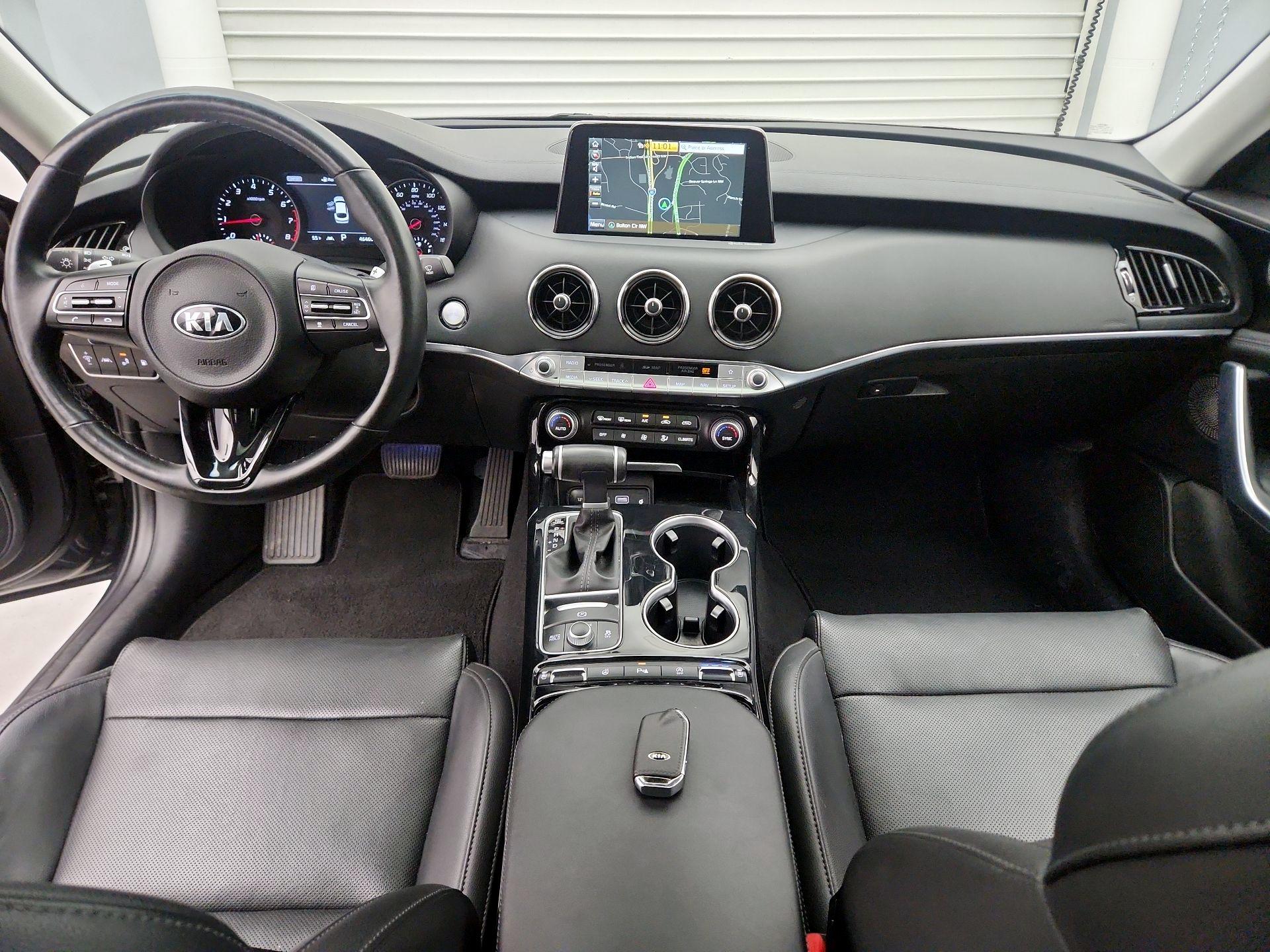 Thumbnail: 2019 Kia Stinger - 9