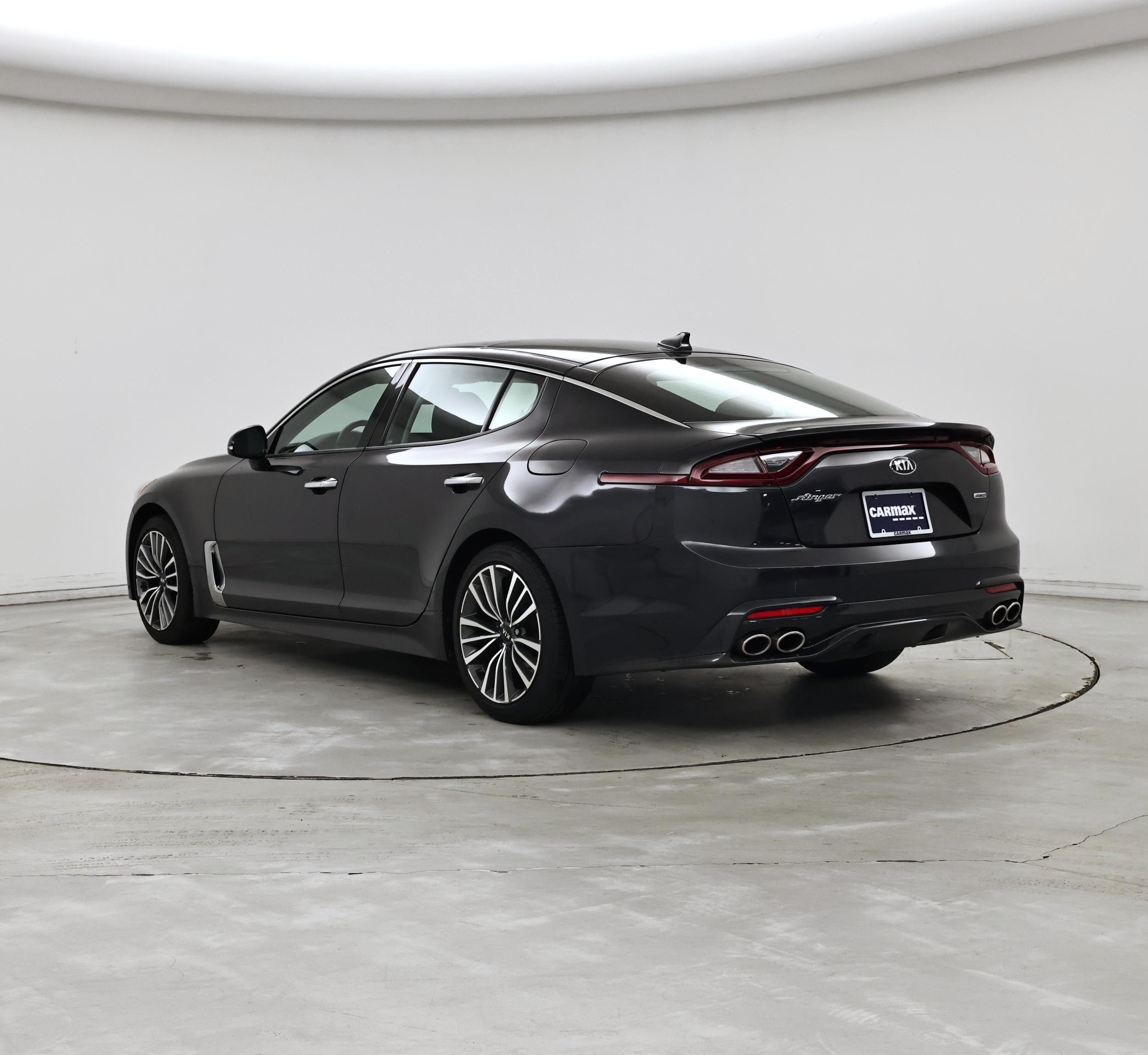 Thumbnail: 2019 Kia Stinger - 2