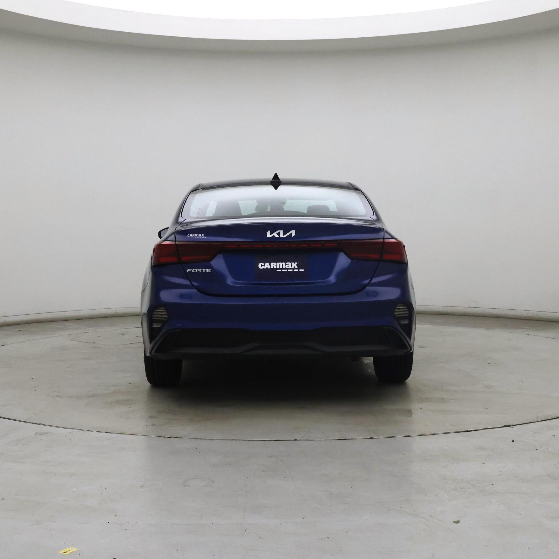 Thumbnail: 2023 Kia Forte - 6