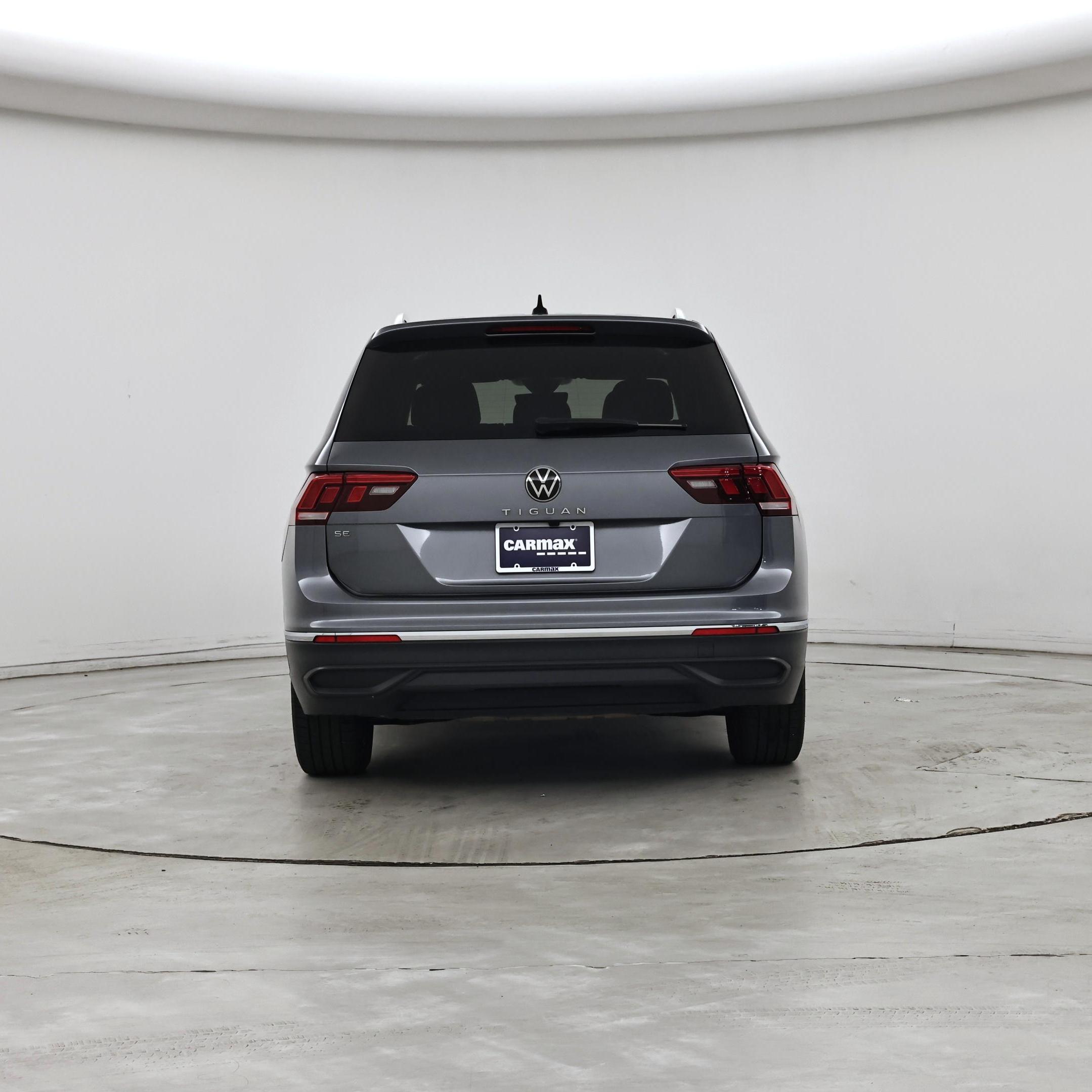 Thumbnail: 2023 Volkswagen Tiguan - 6