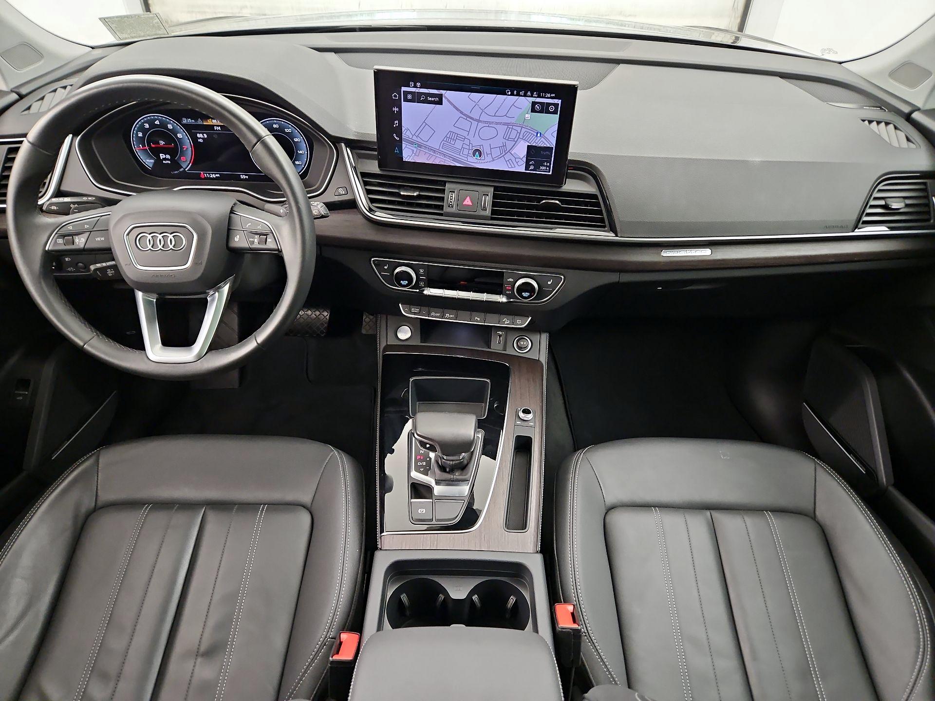 Thumbnail: 2023 Audi Q5 - 9