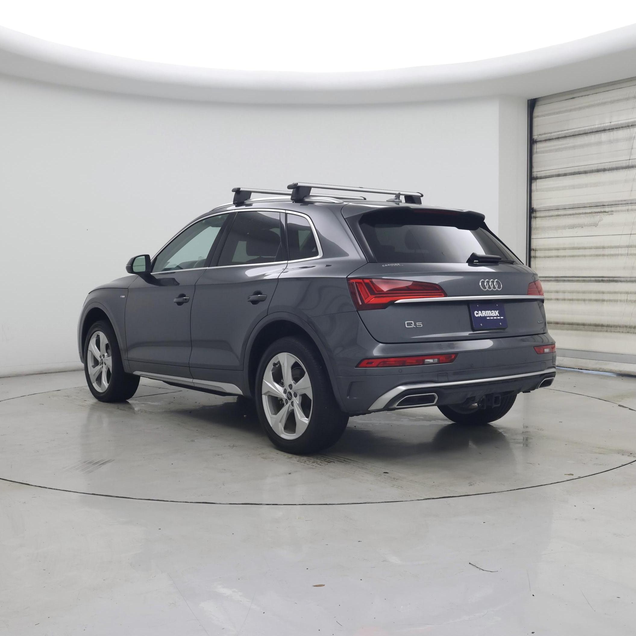 Thumbnail: 2023 Audi Q5 - 2
