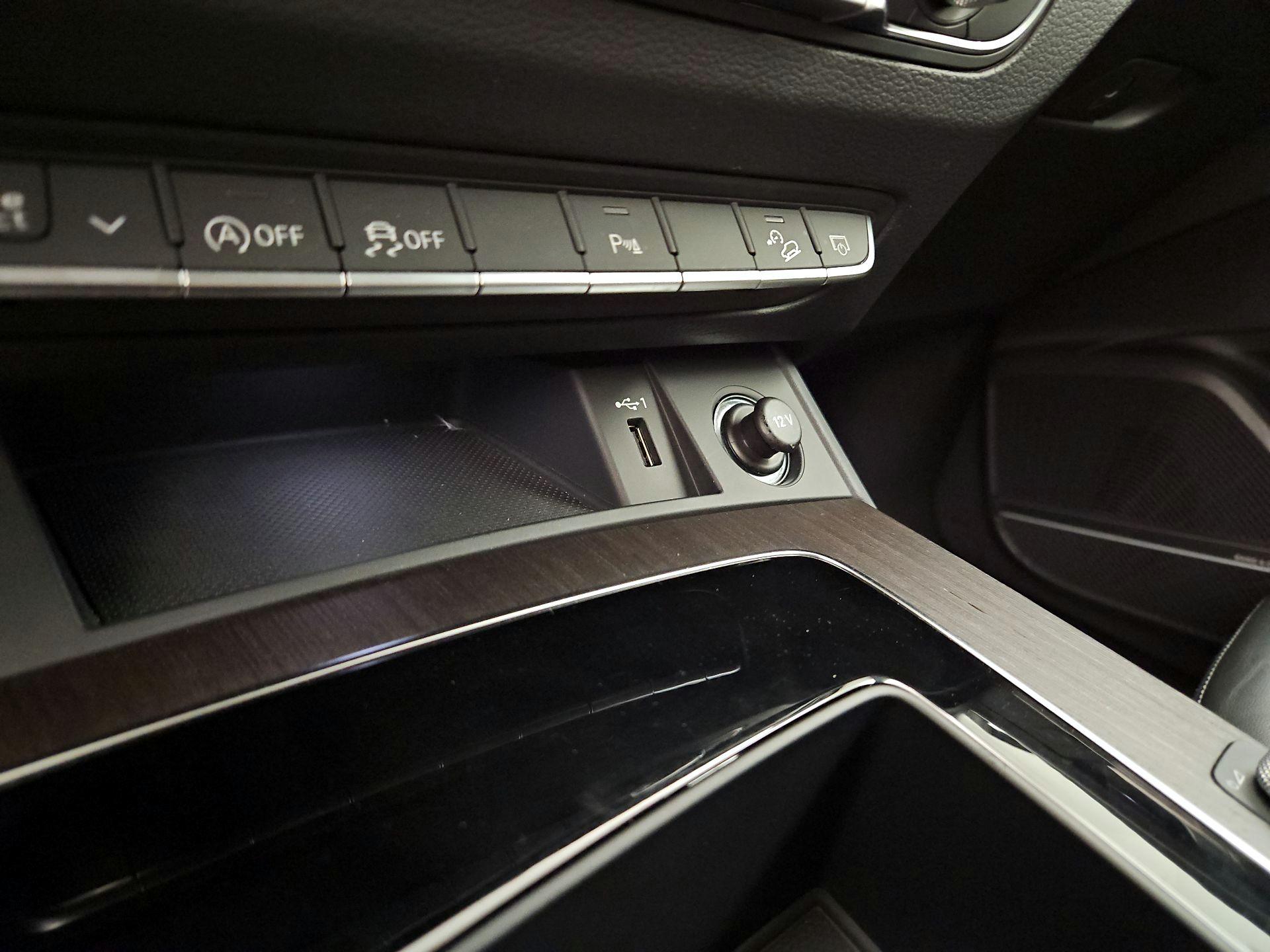 Thumbnail: 2023 Audi Q5 - 19