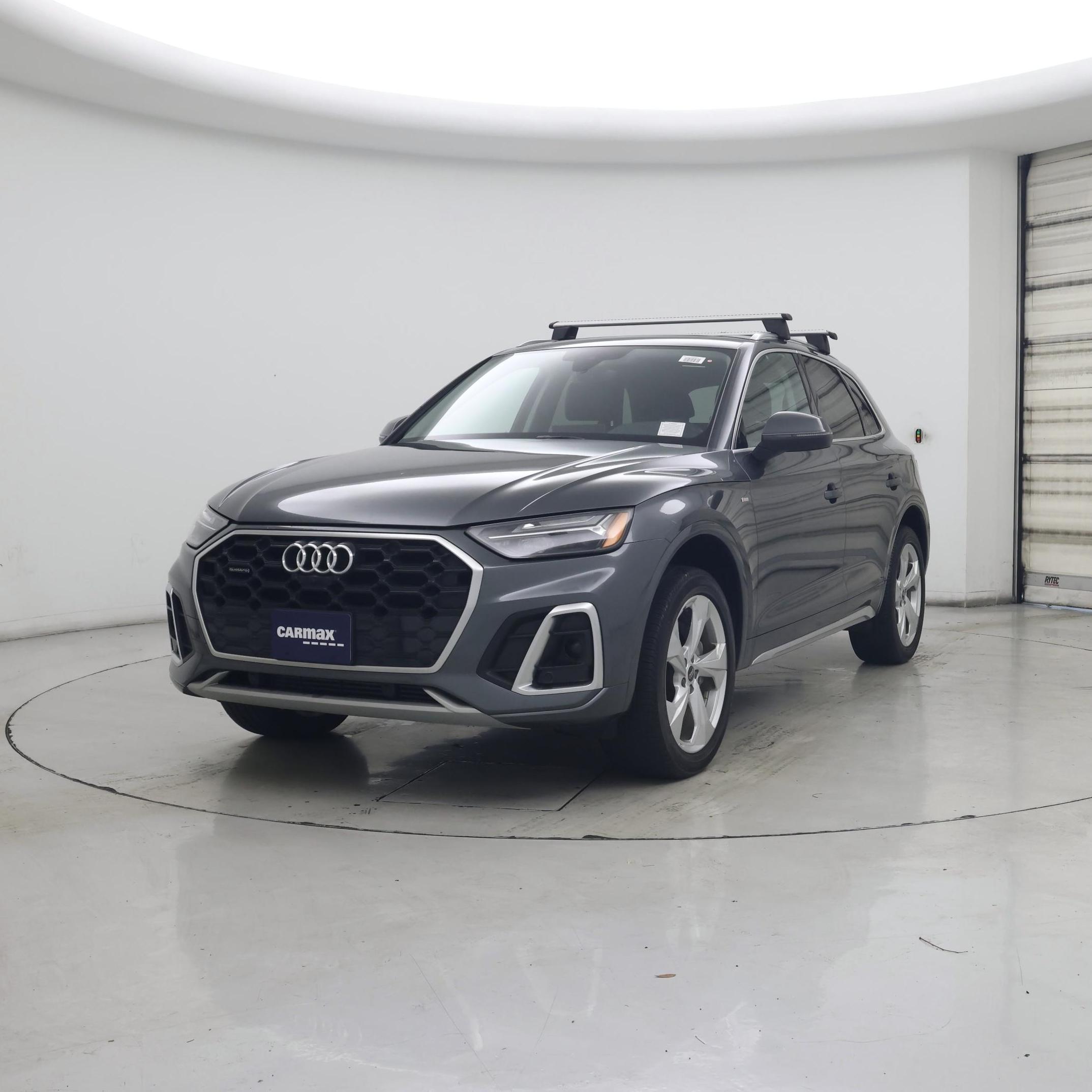 Thumbnail: 2023 Audi Q5 - 4