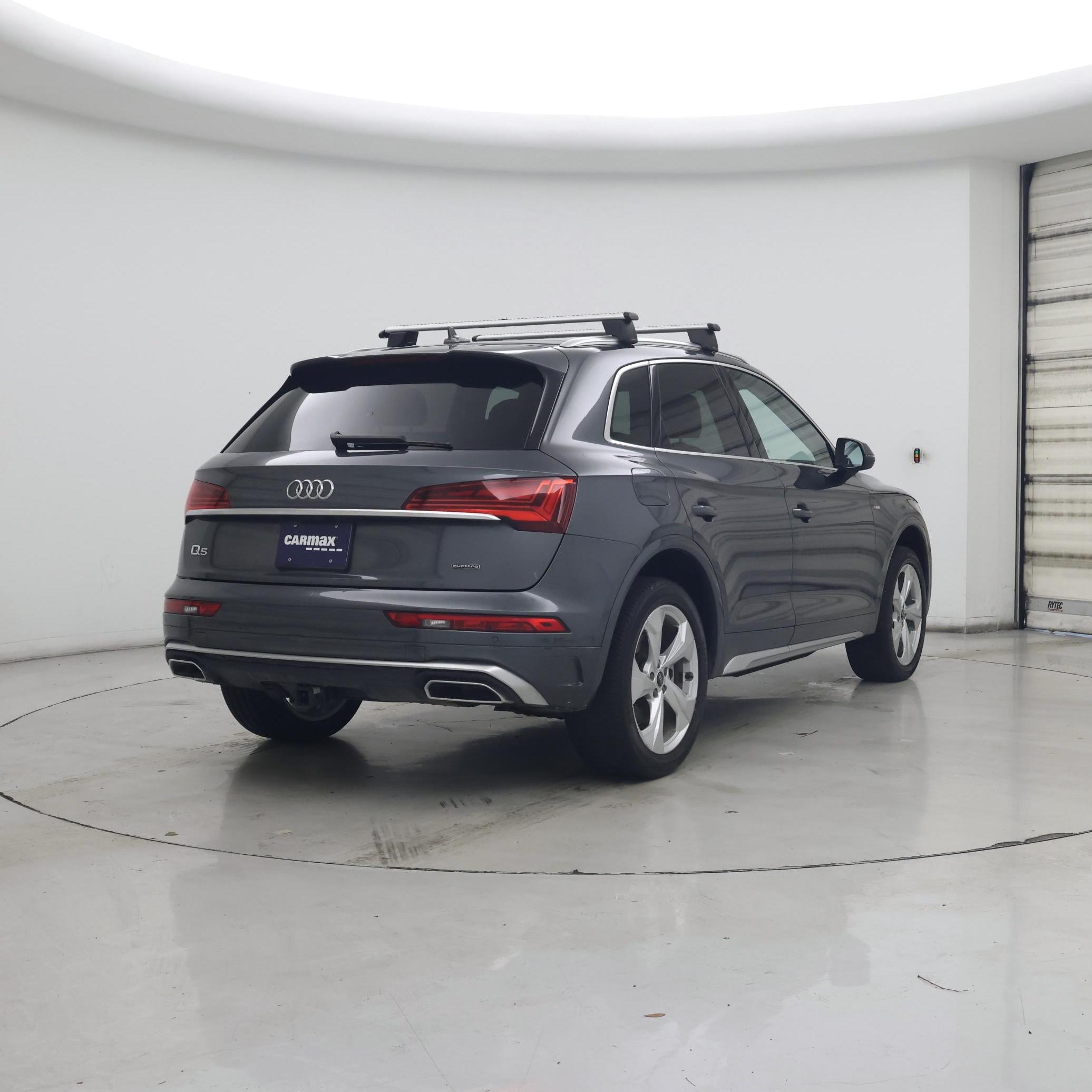 Thumbnail: 2023 Audi Q5 - 8