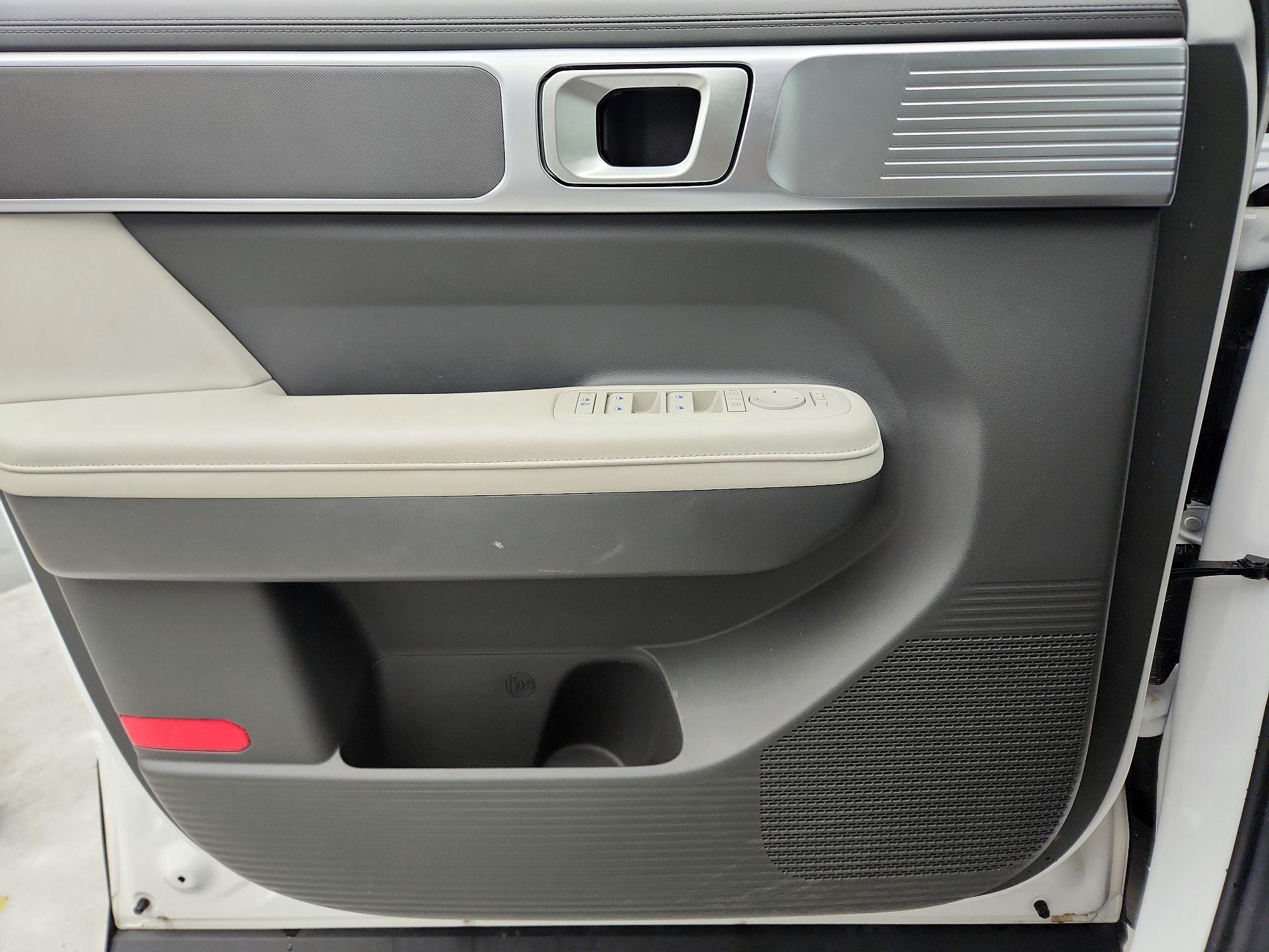 Thumbnail: 2025 Hyundai Santa Fe - 12