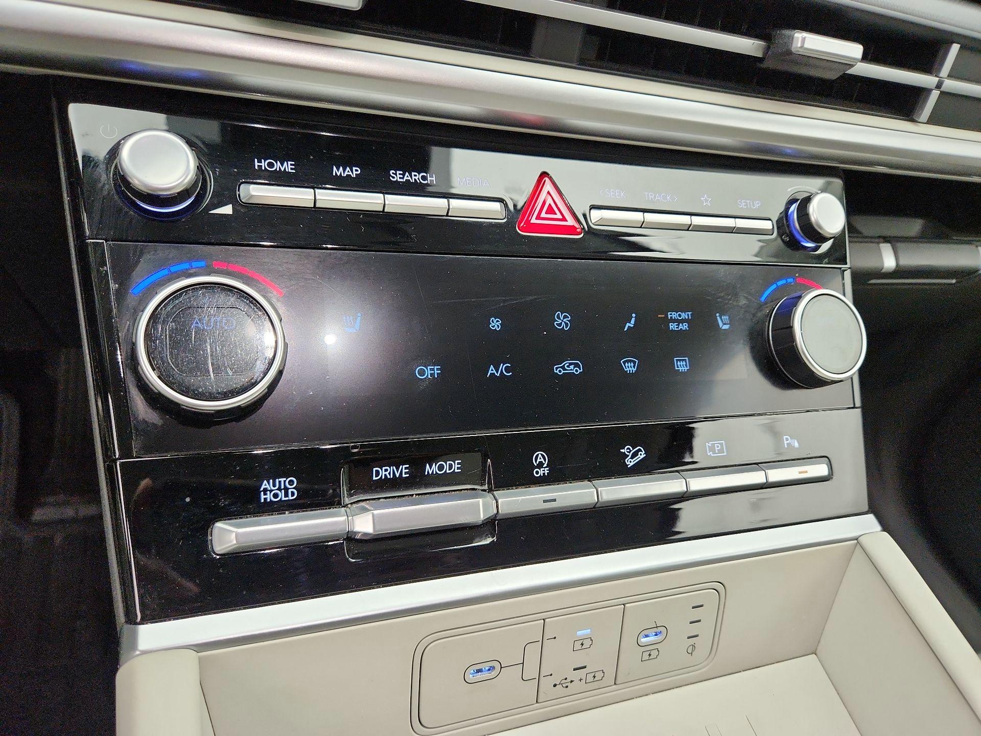 Thumbnail: 2025 Hyundai Santa Fe - 16