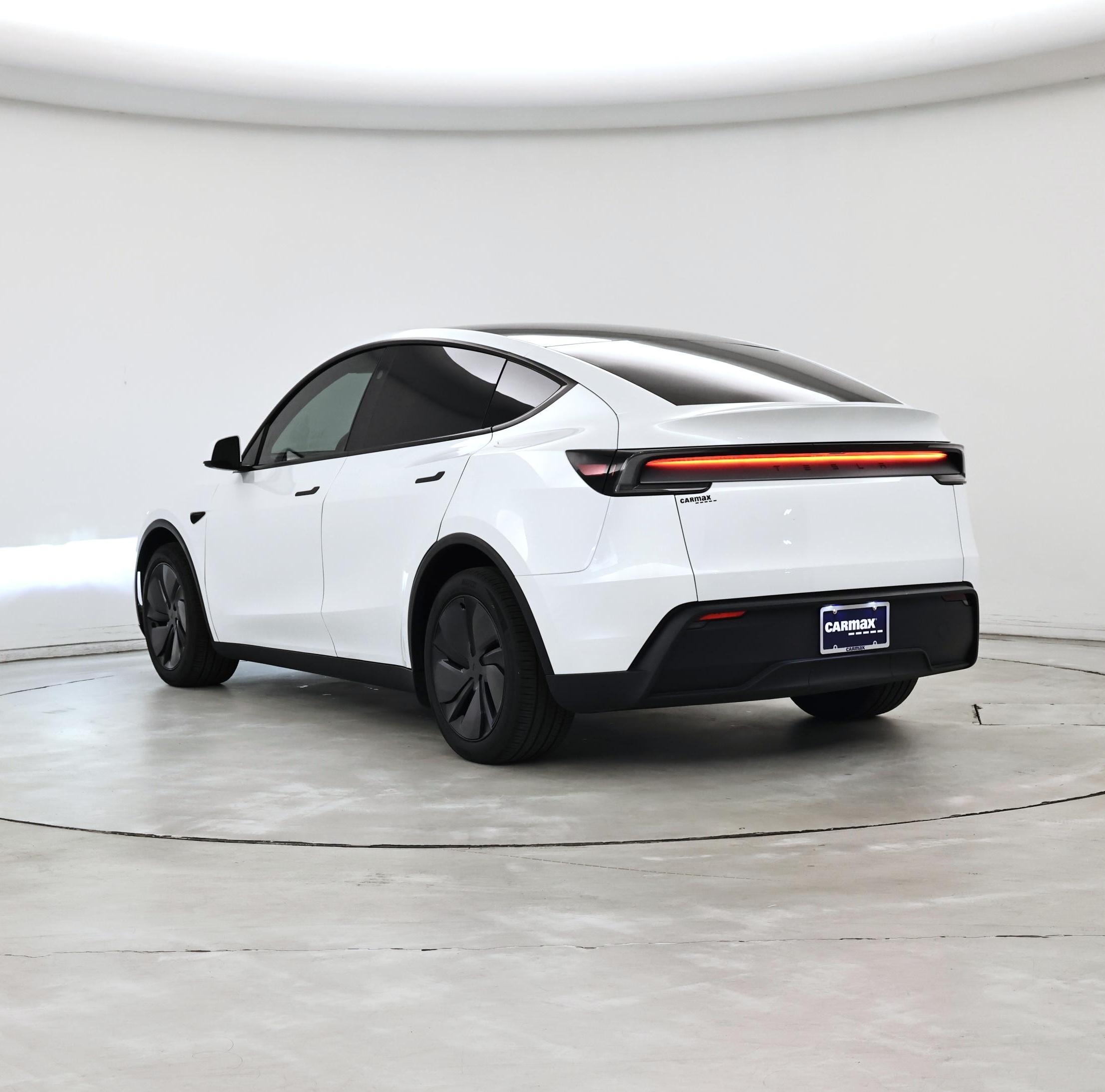 Thumbnail: 2026 Tesla Model Y - 2