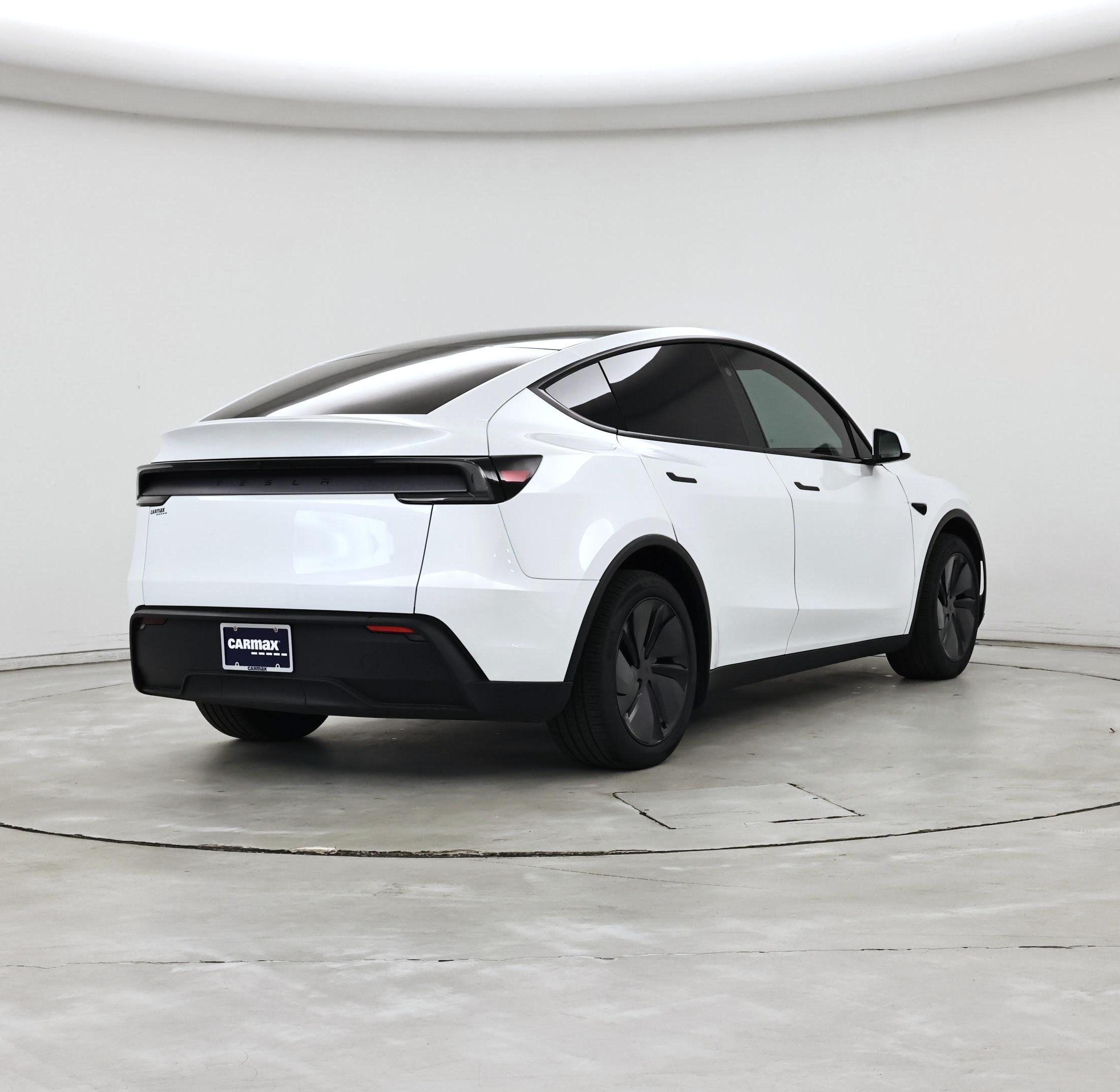 Thumbnail: 2026 Tesla Model Y - 8