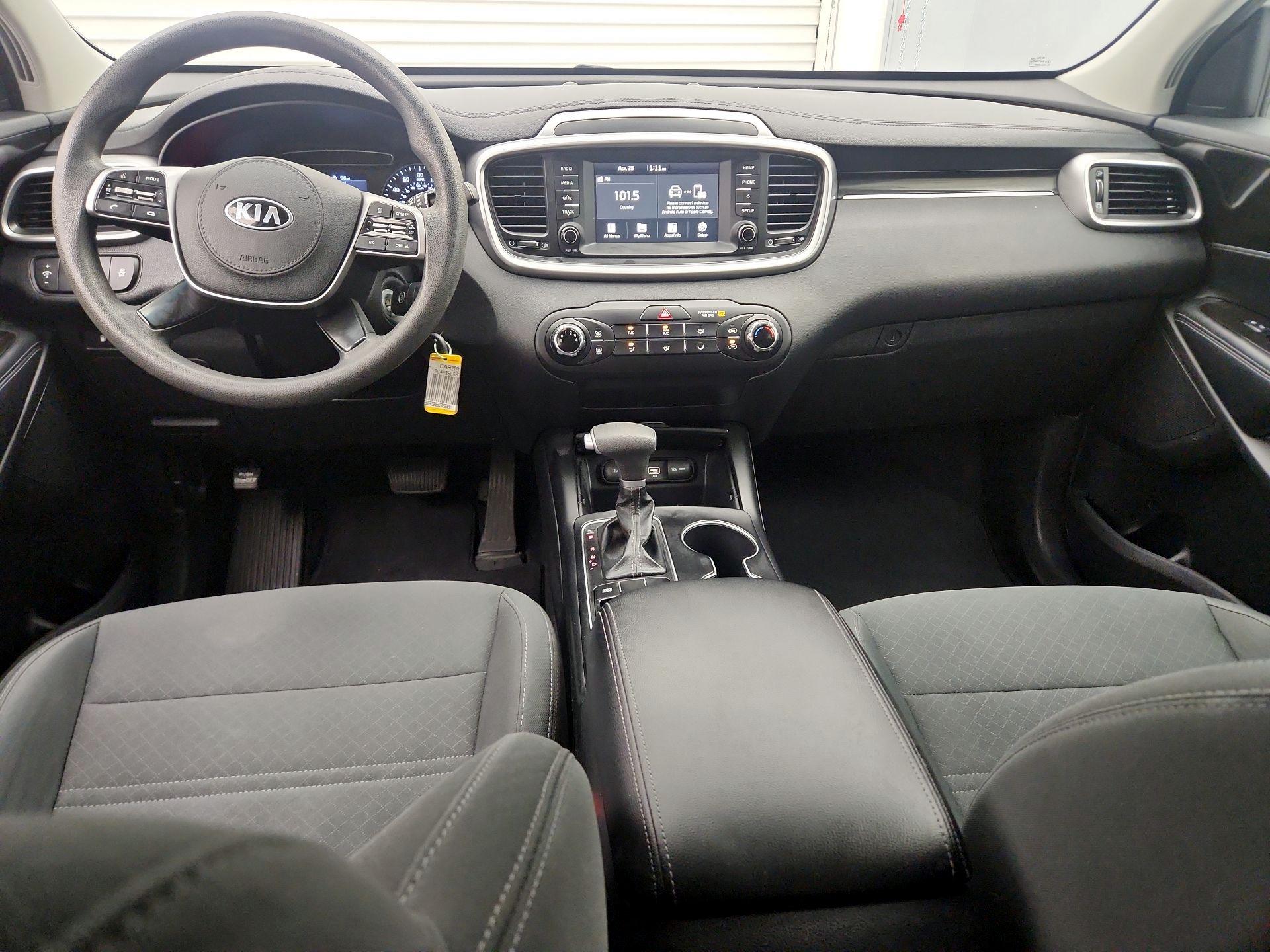 Thumbnail: 2020 Kia Sorento - 9
