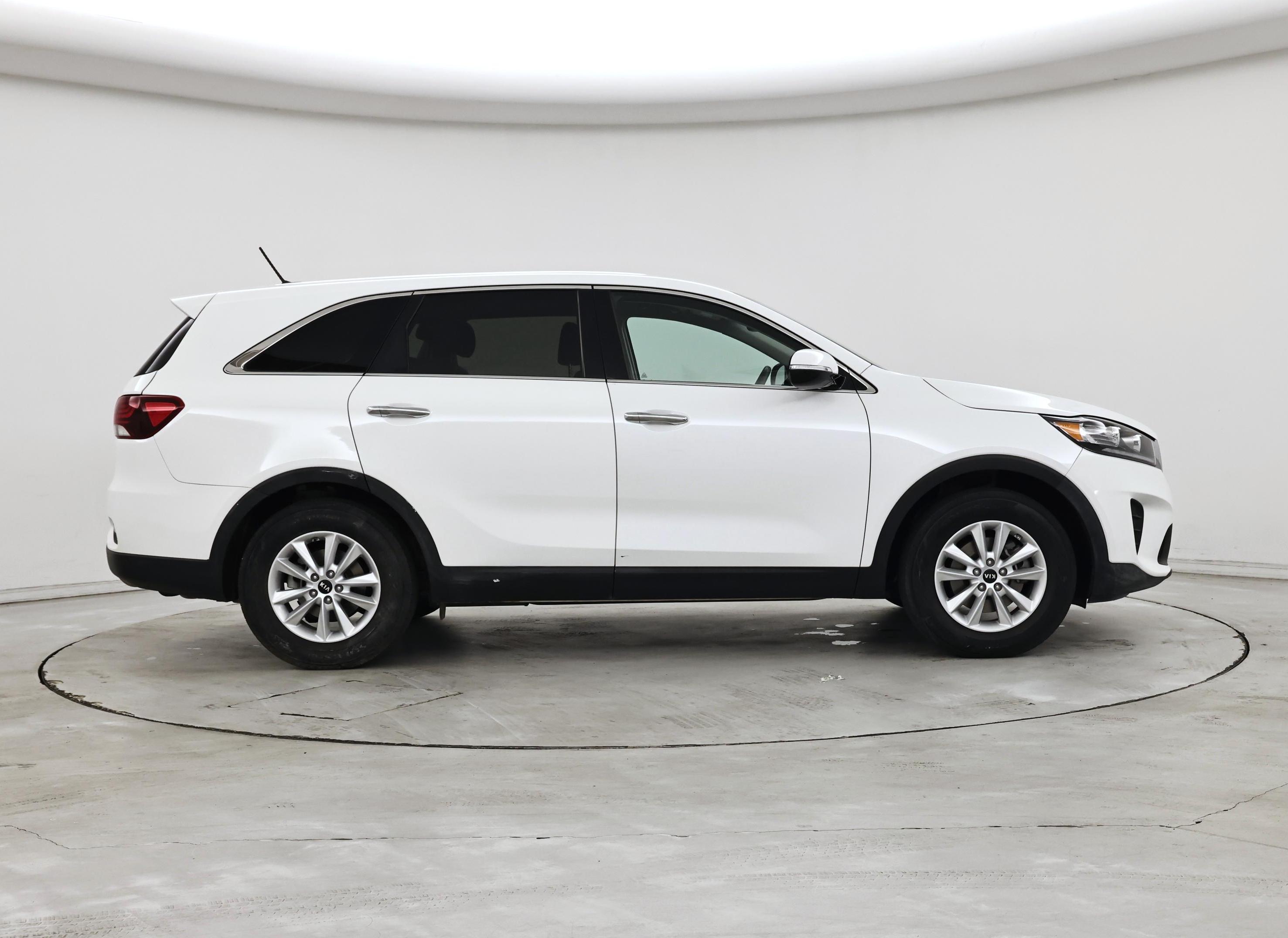 Thumbnail: 2020 Kia Sorento - 7
