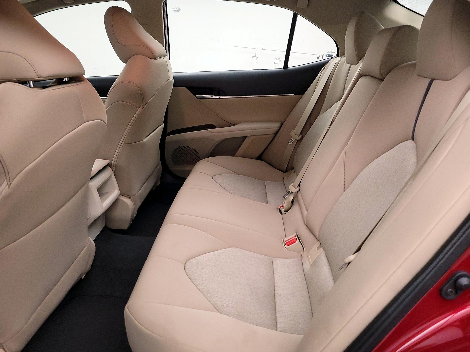 Thumbnail: 2022 Toyota Camry - 19