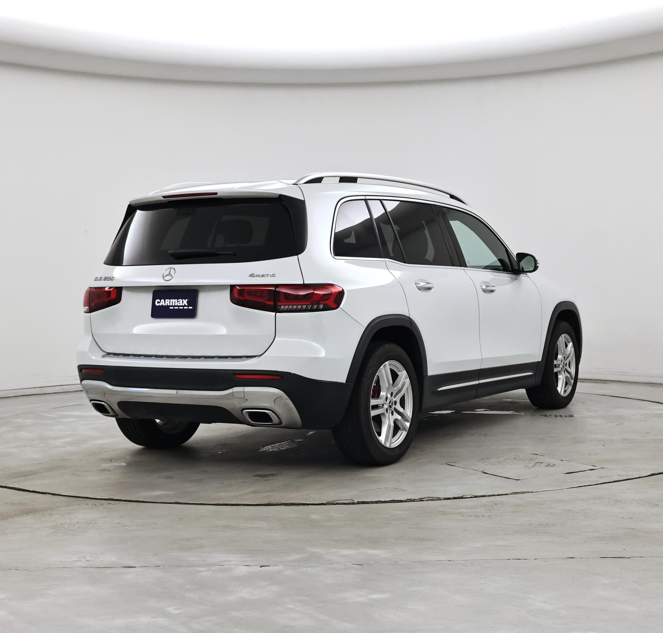 Thumbnail: 2020 Mercedes-Benz GLB - 8