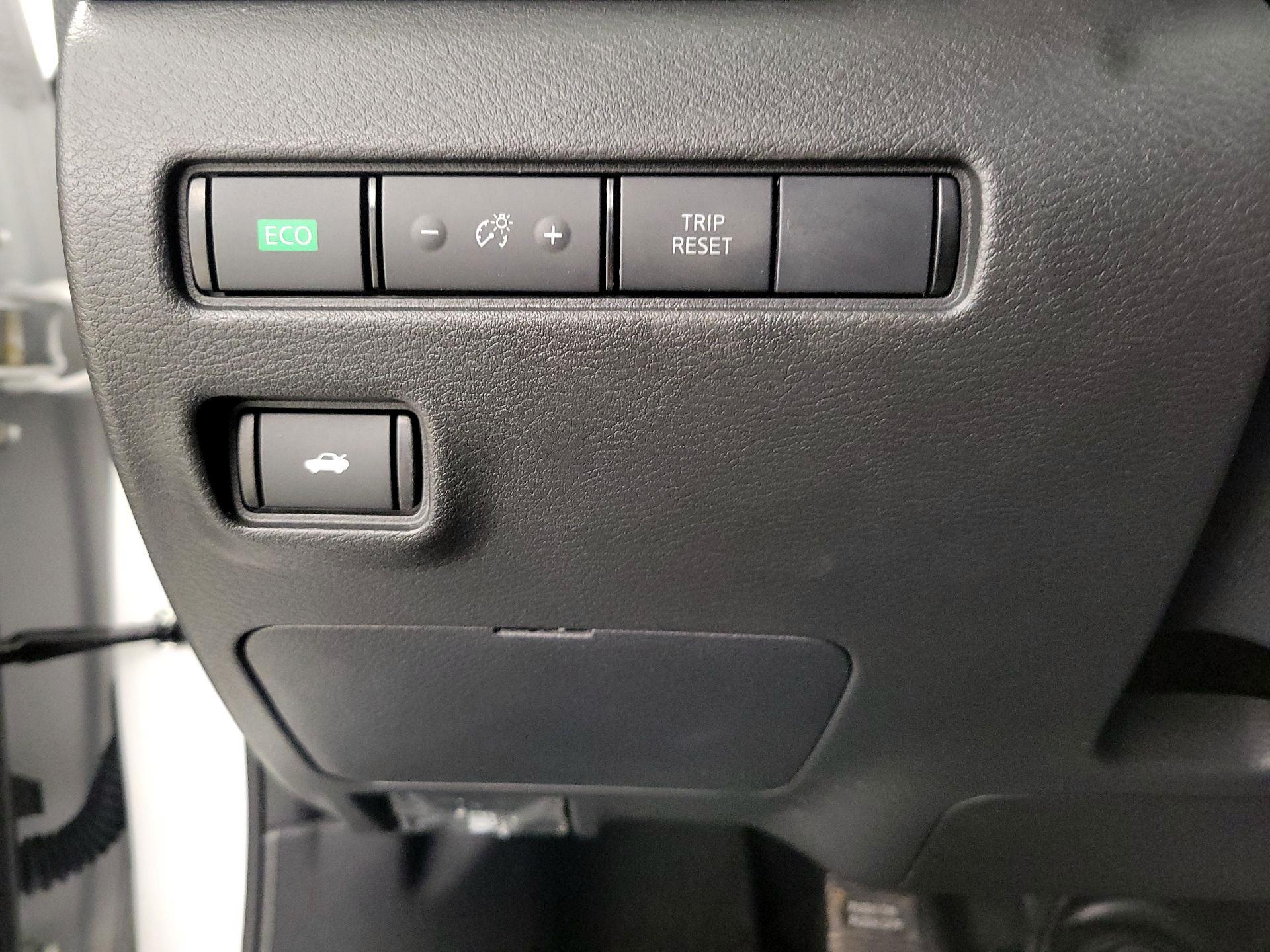 Thumbnail: 2024 Nissan Sentra - 13