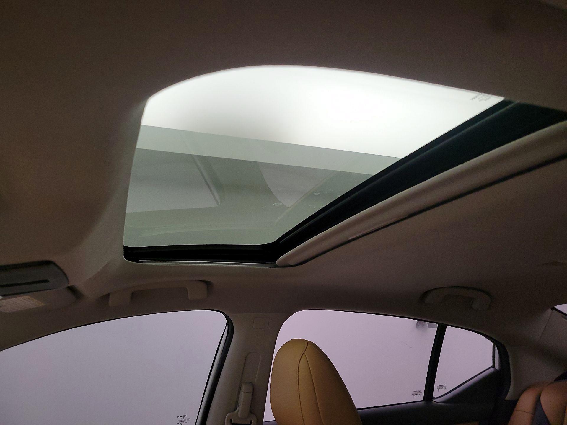 Thumbnail: 2024 Nissan Sentra - 19