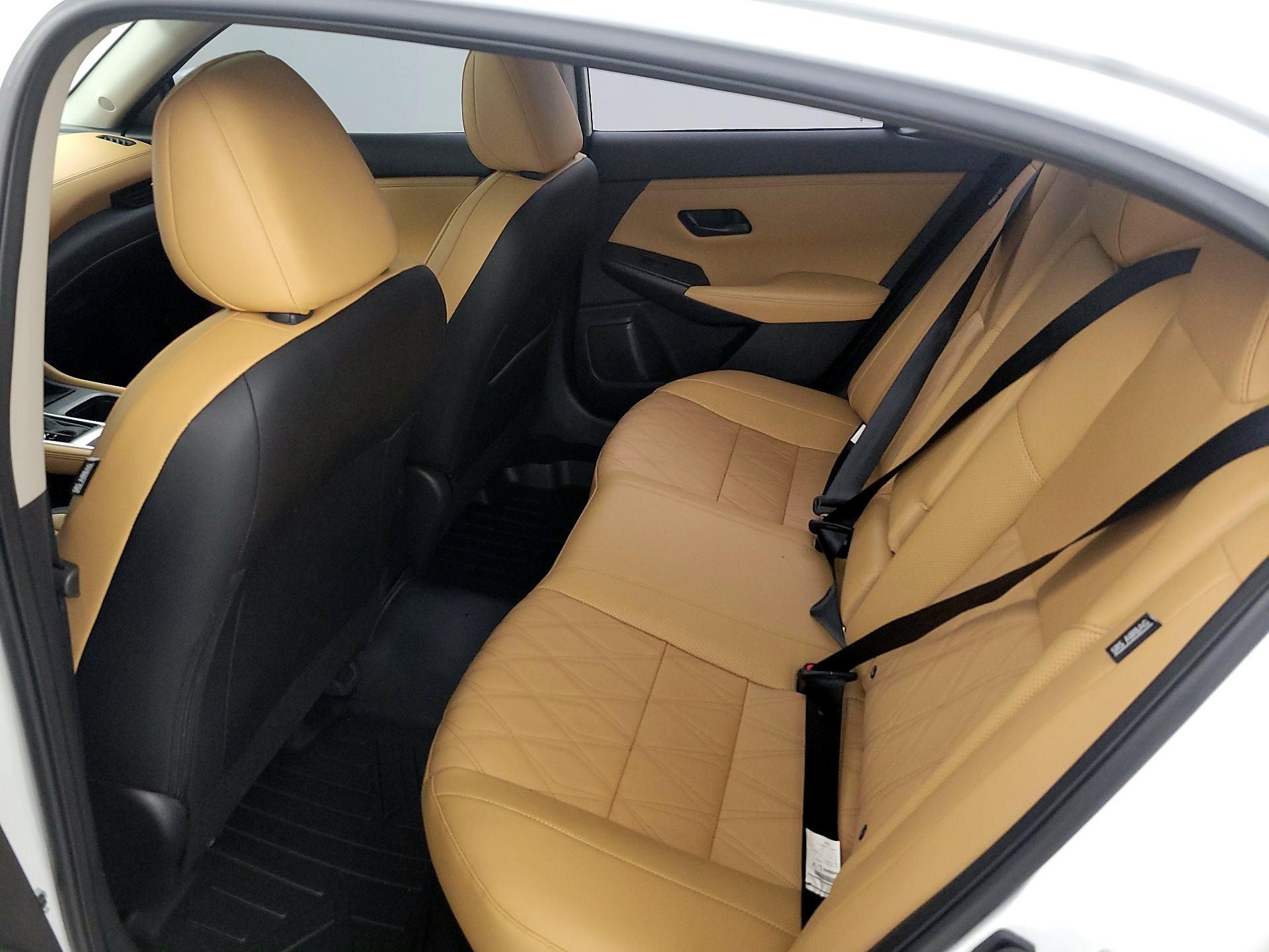 Thumbnail: 2024 Nissan Sentra - 20