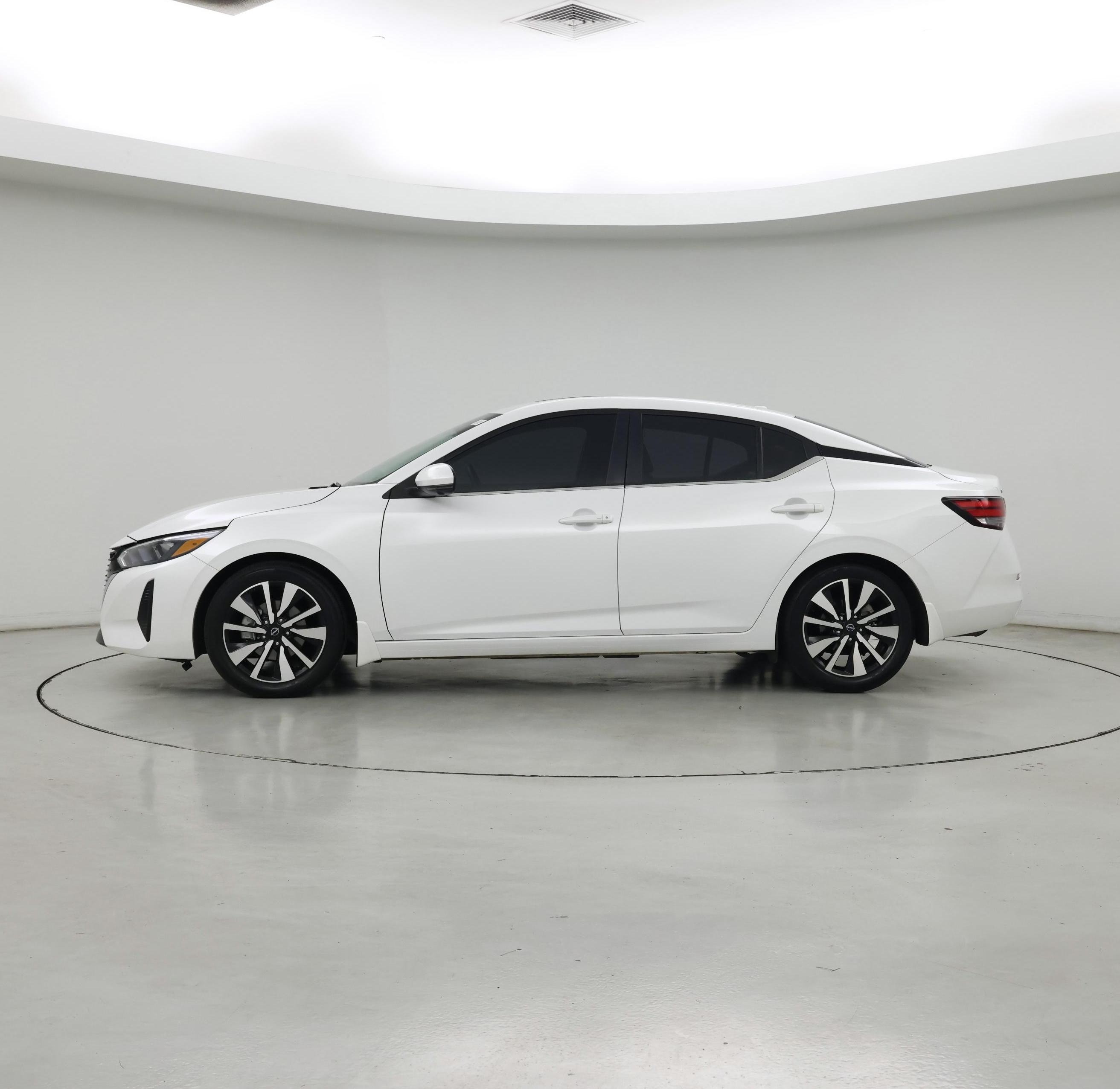 Thumbnail: 2024 Nissan Sentra - 3