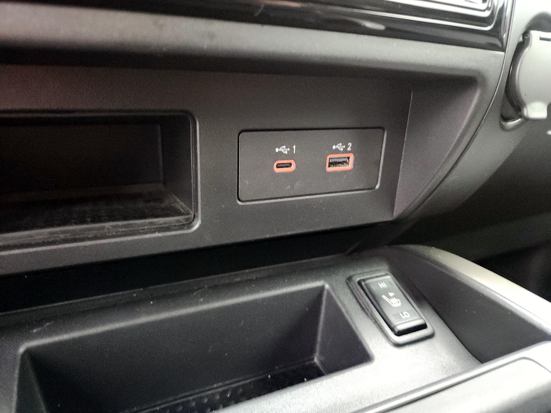 Thumbnail: 2024 Nissan Titan - 18